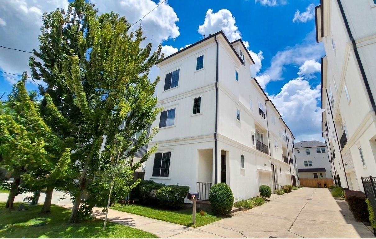 1222 W 24th Street # A