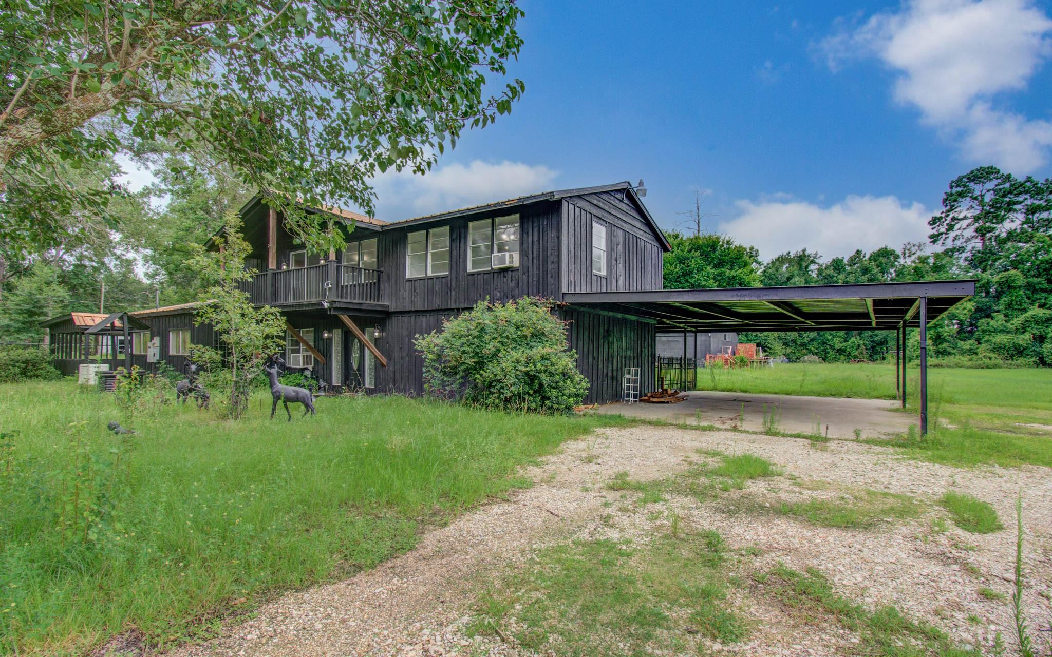 20810 Deuster Lane