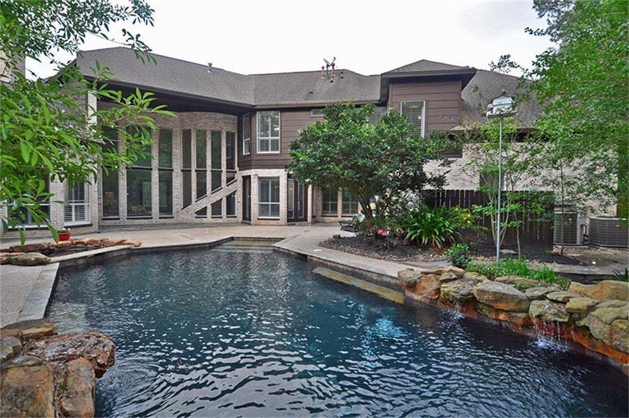 1703 Brookside Pine Lane