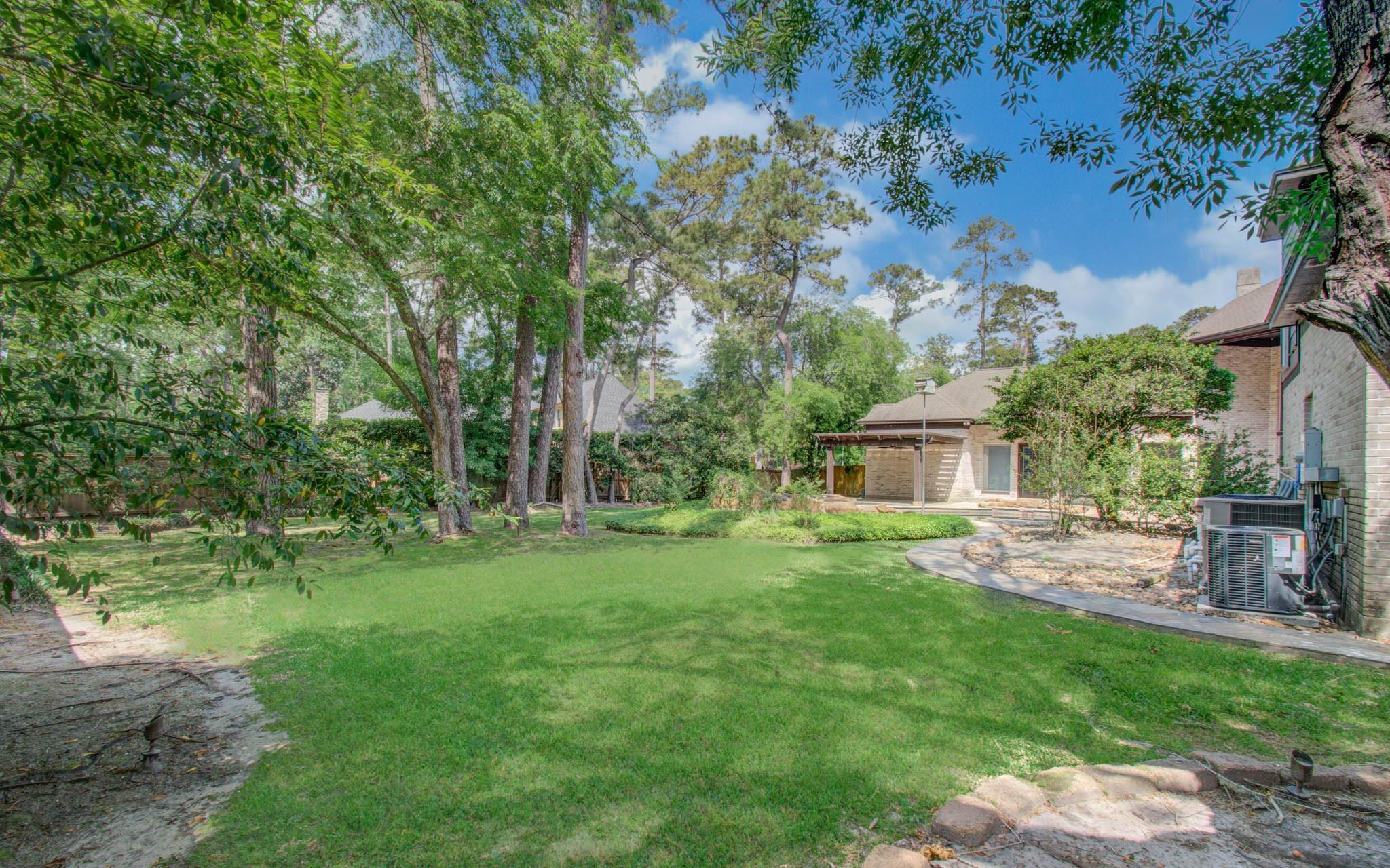 1703 Brookside Pine Lane