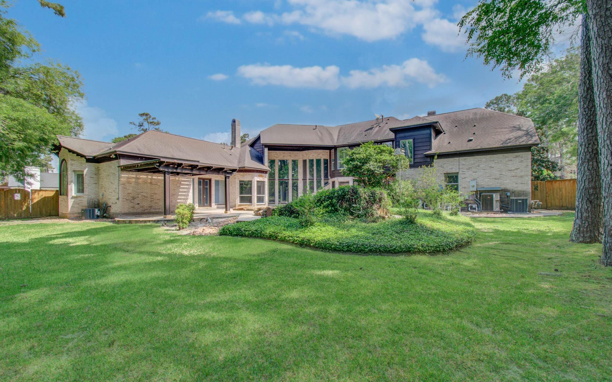 1703 Brookside Pine Lane