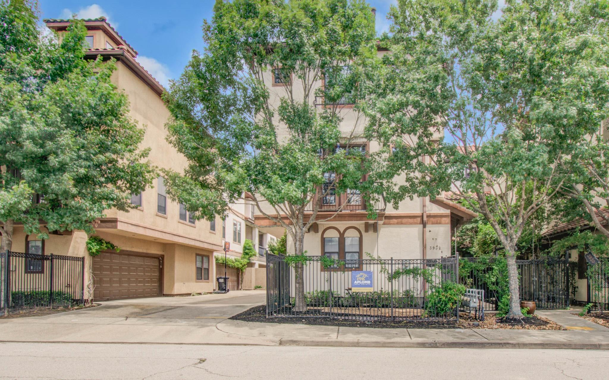 3932 Feagan Street