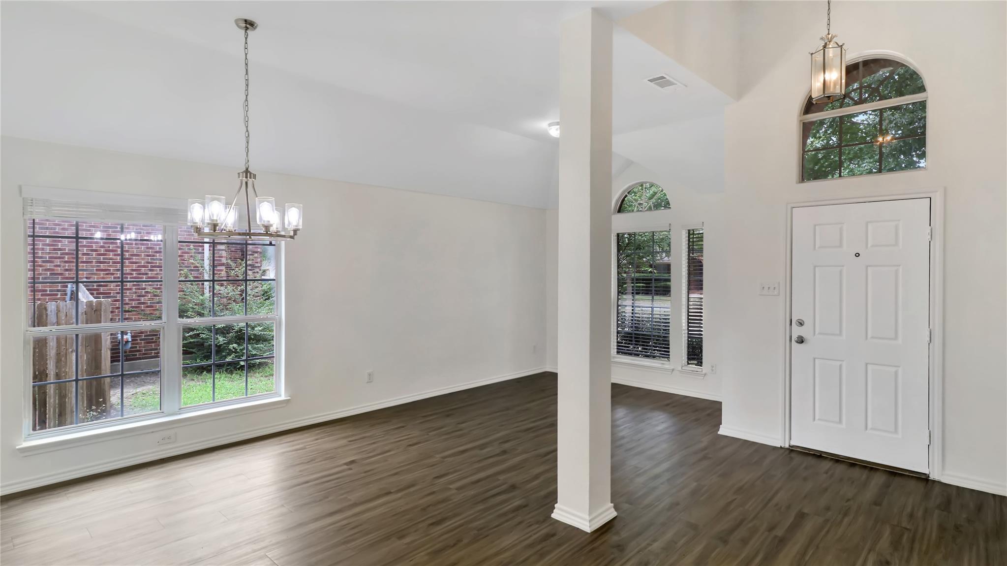 1106 Eastbrook Drive