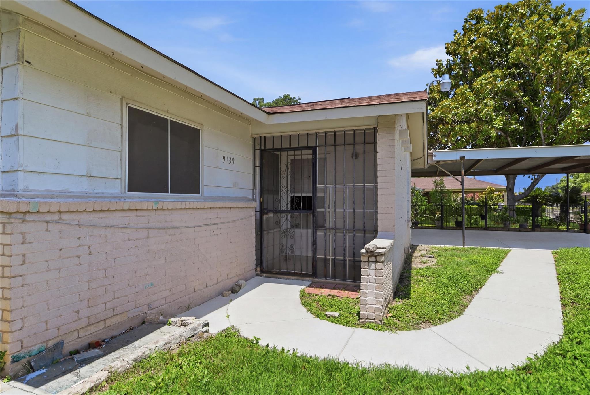 9139 Lytle Avenue