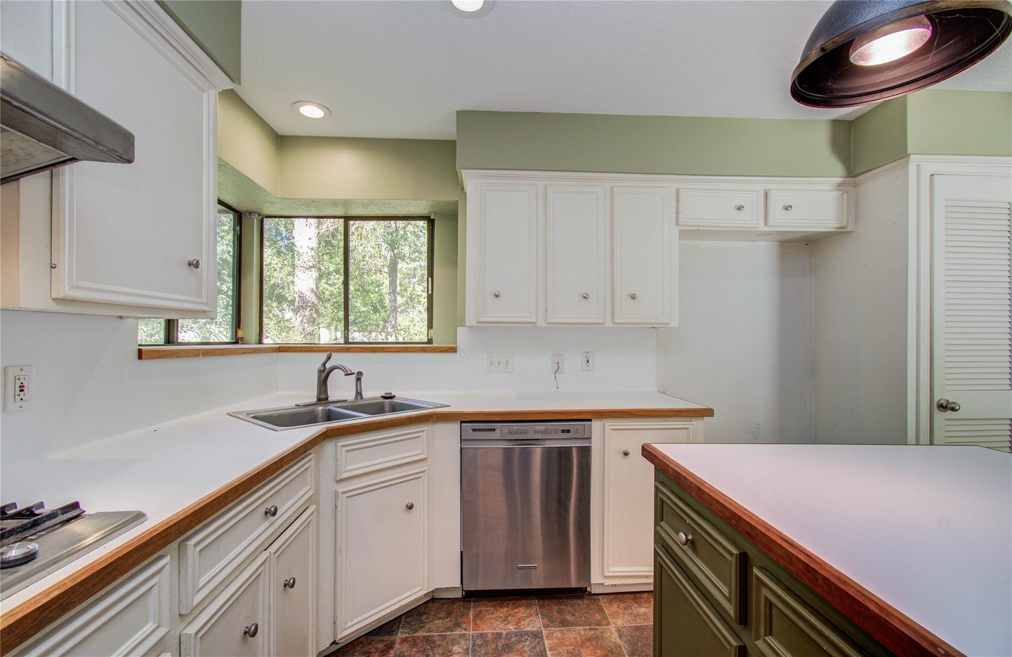 10715 E Timberwagon Circle