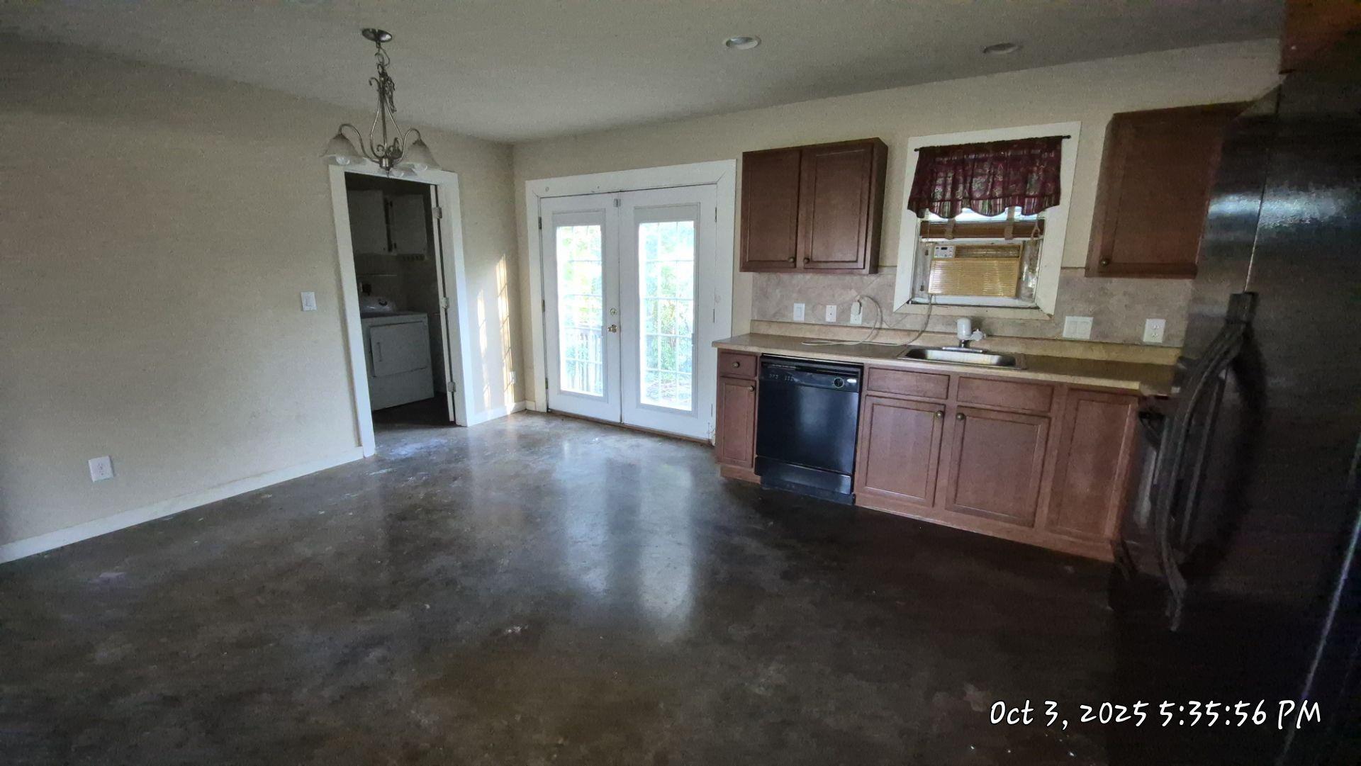 25321 Bluff View Court