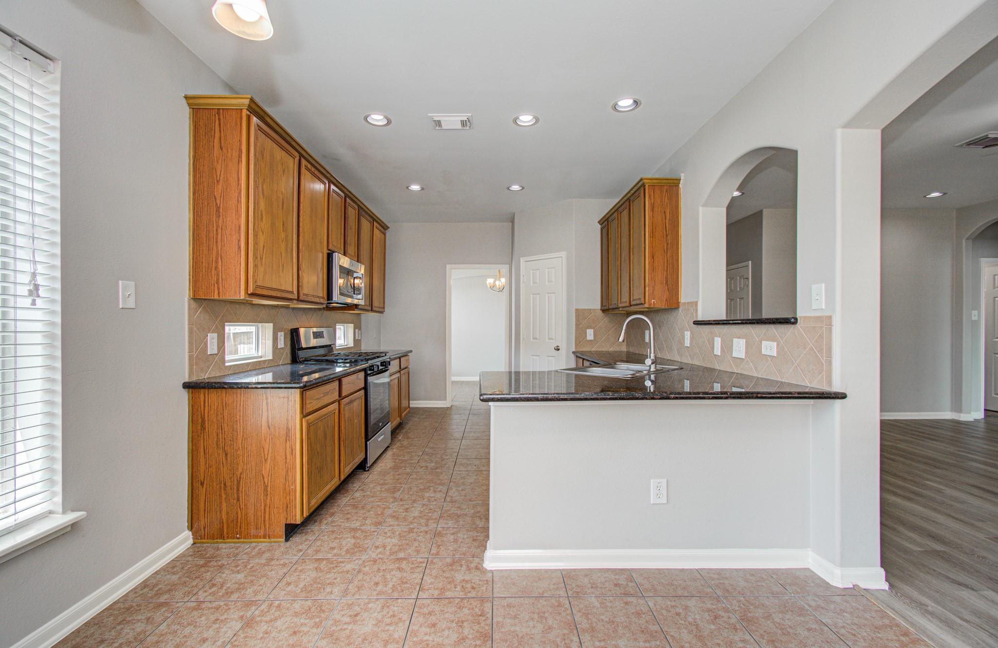 6715 Starcroft Court