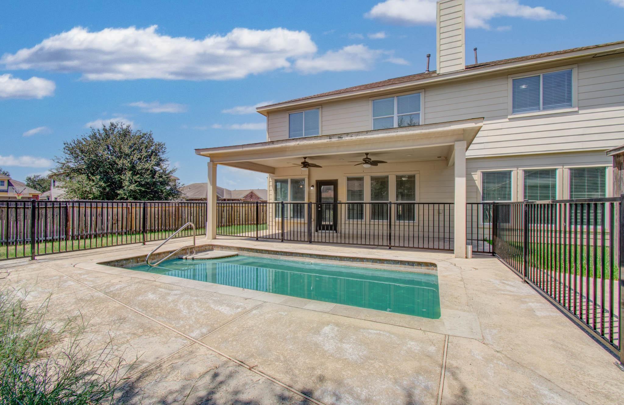 6715 Starcroft Court