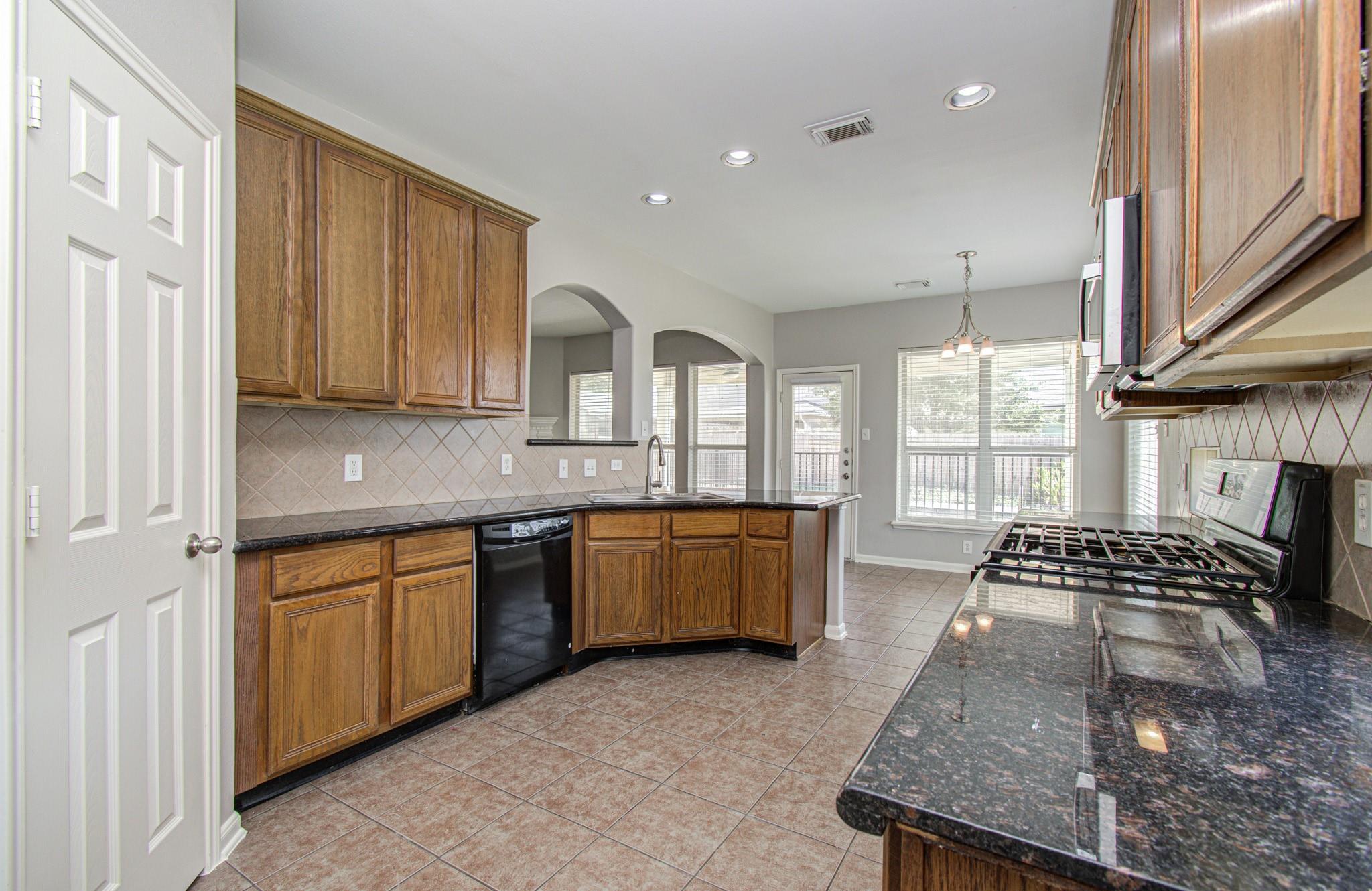 6715 Starcroft Court