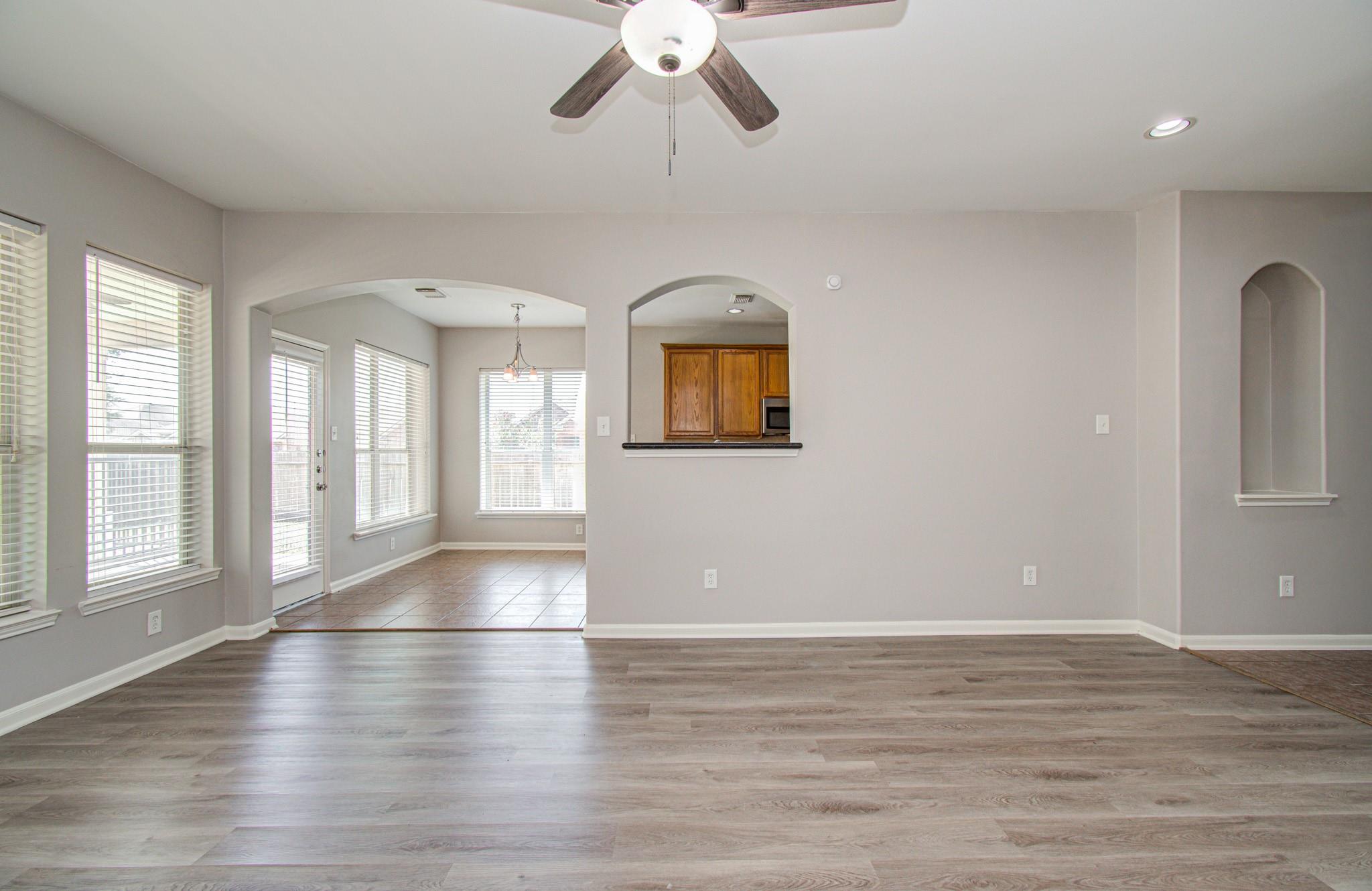6715 Starcroft Court