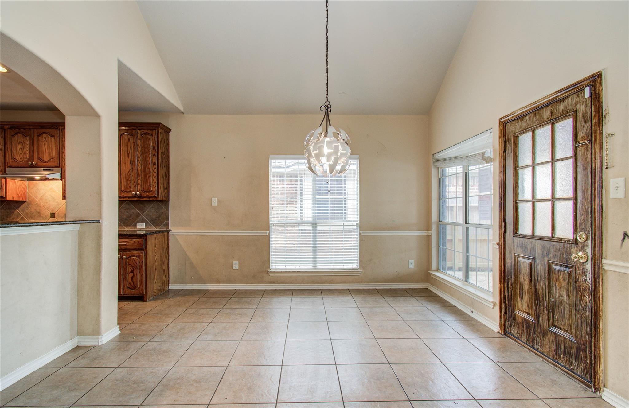 20318 Horseshoe Canyon Drive