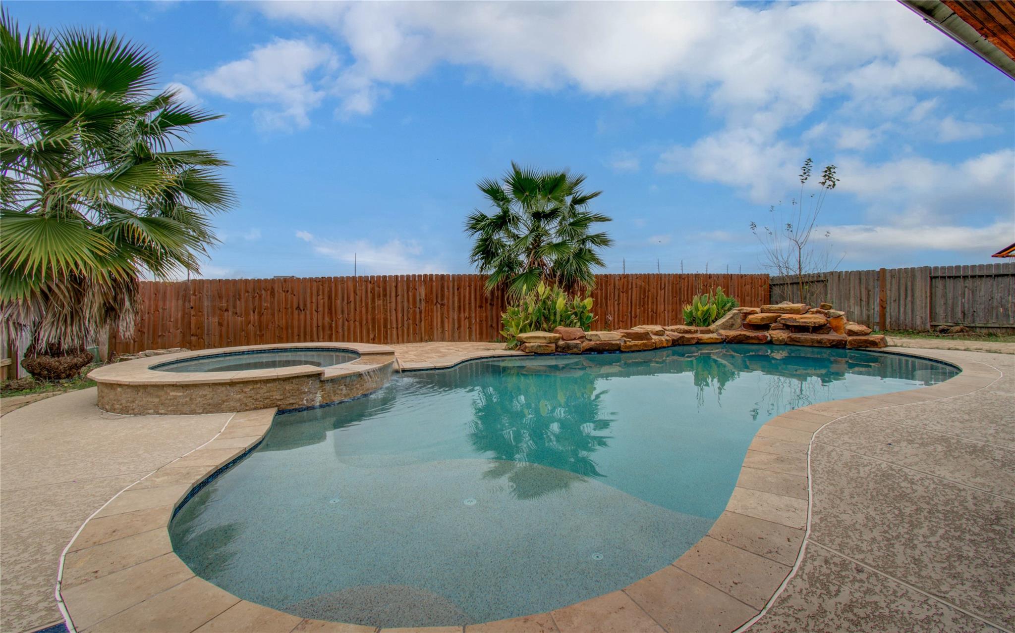 20318 Horseshoe Canyon Drive