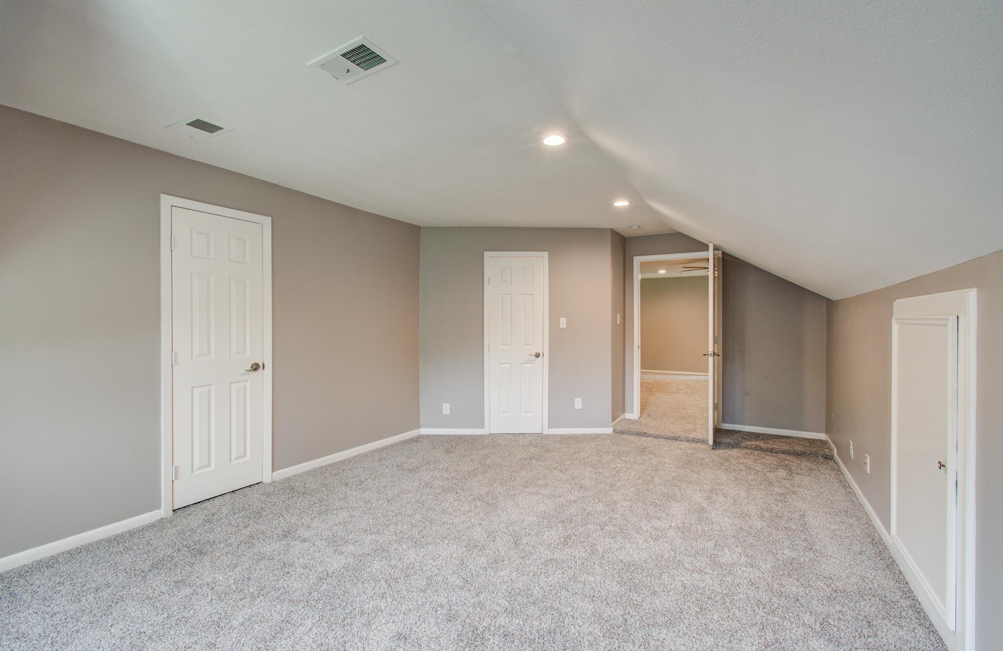3310 Oak Knoll Court