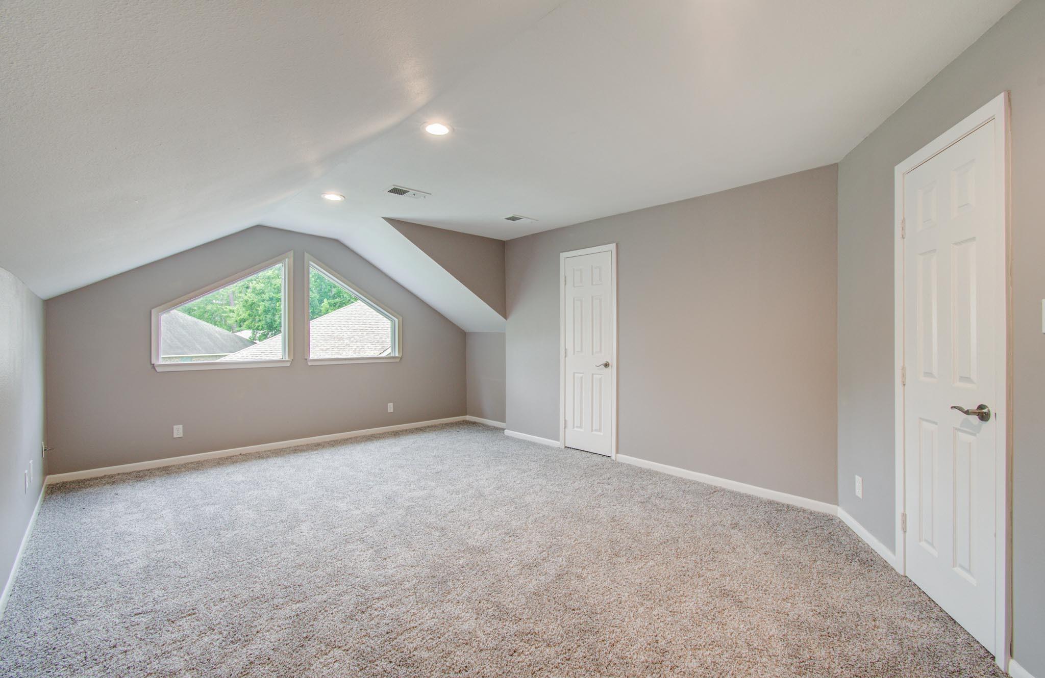 3310 Oak Knoll Court