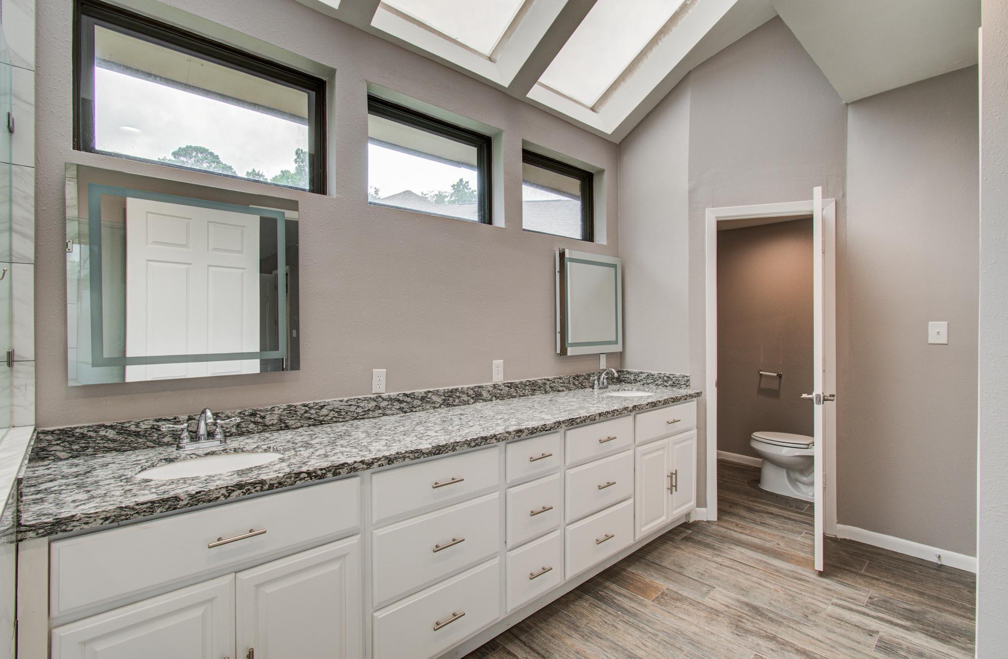3310 Oak Knoll Court
