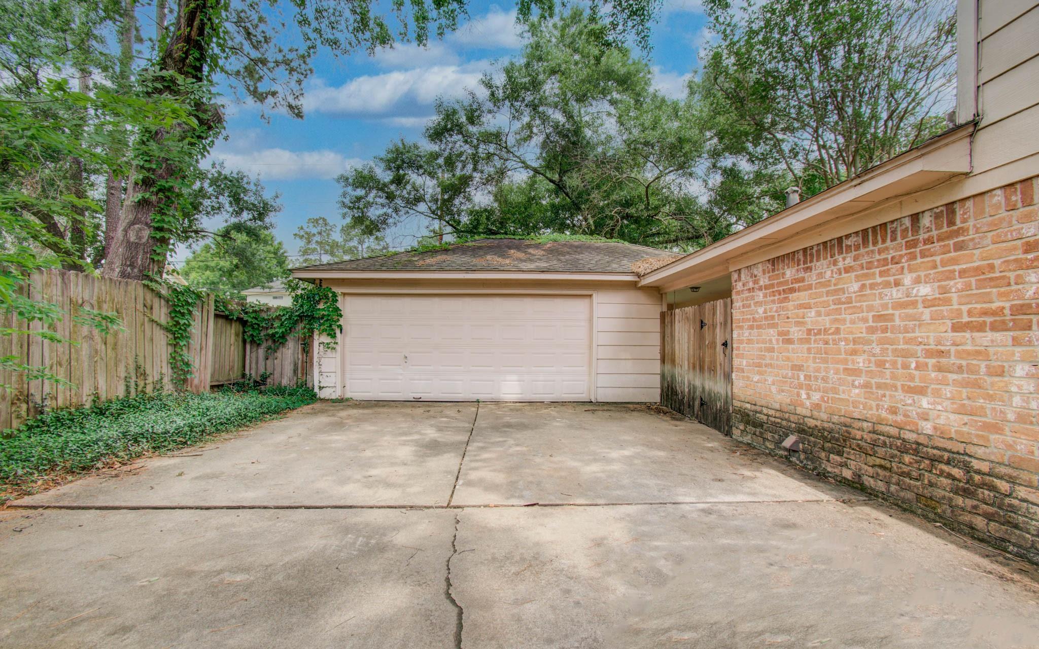 12010 Fawnview Drive