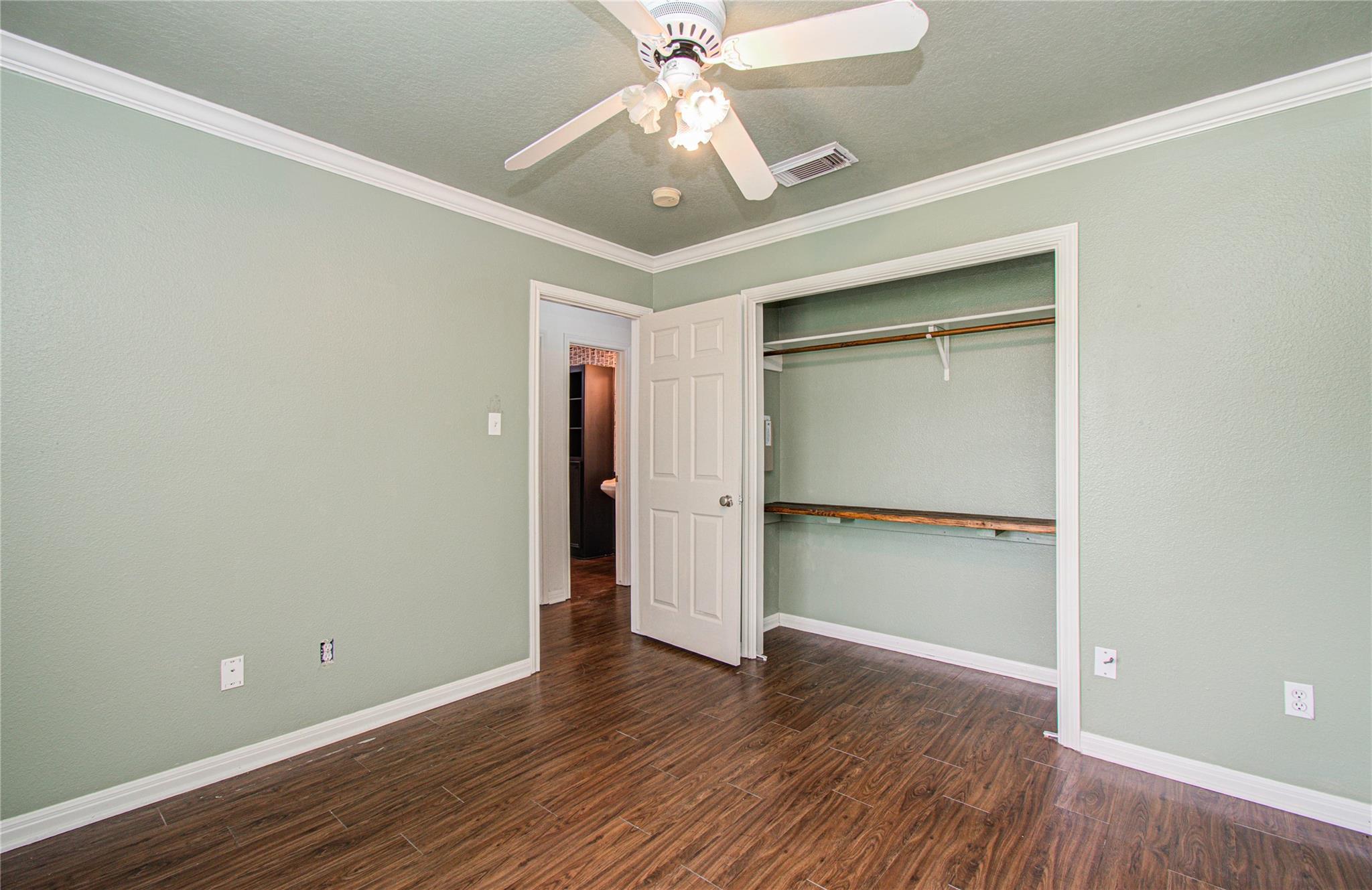 231 Cool Cove