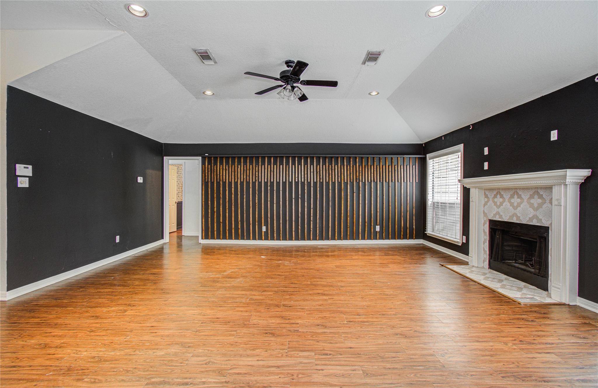 231 Cool Cove