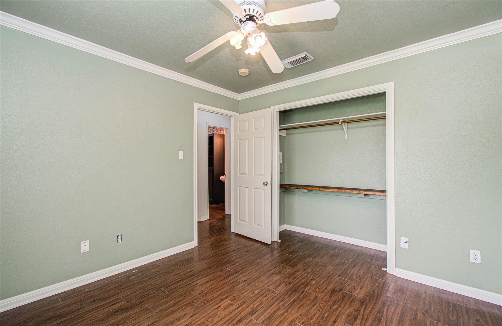 231 Cool Cove