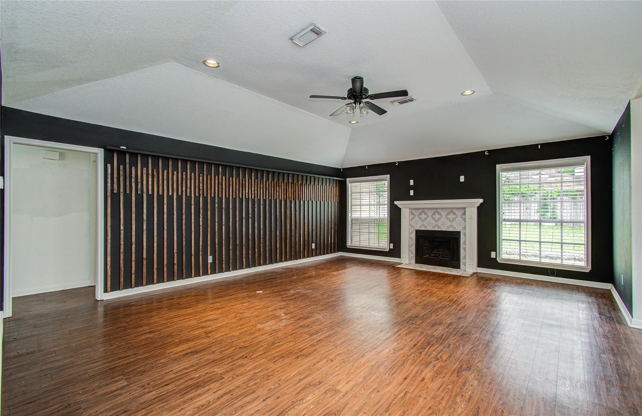 231 Cool Cove