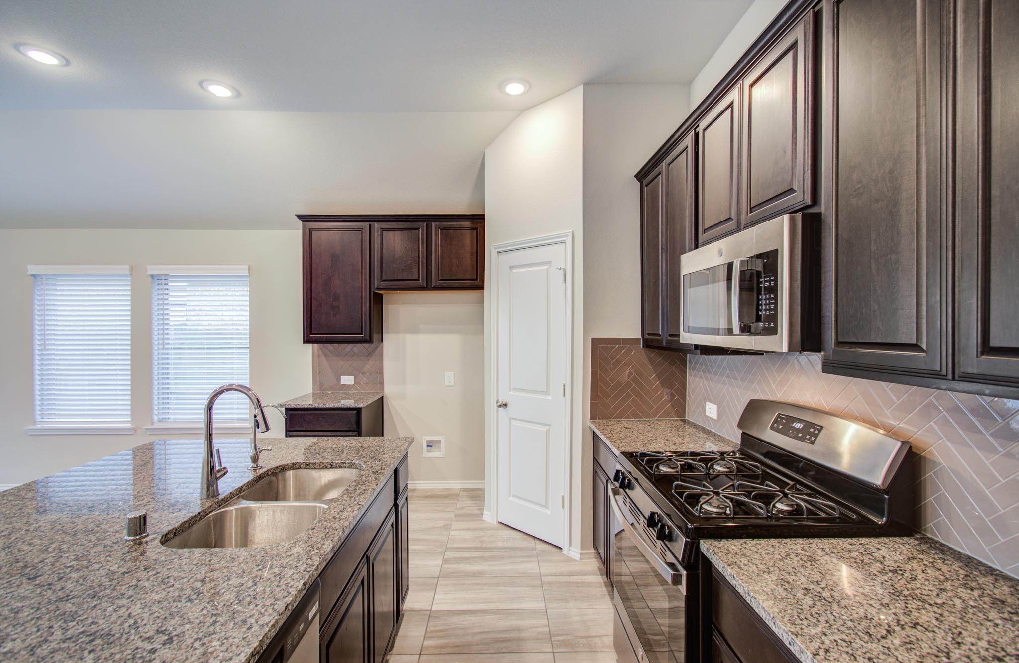 3417 Acacia Grove Lane