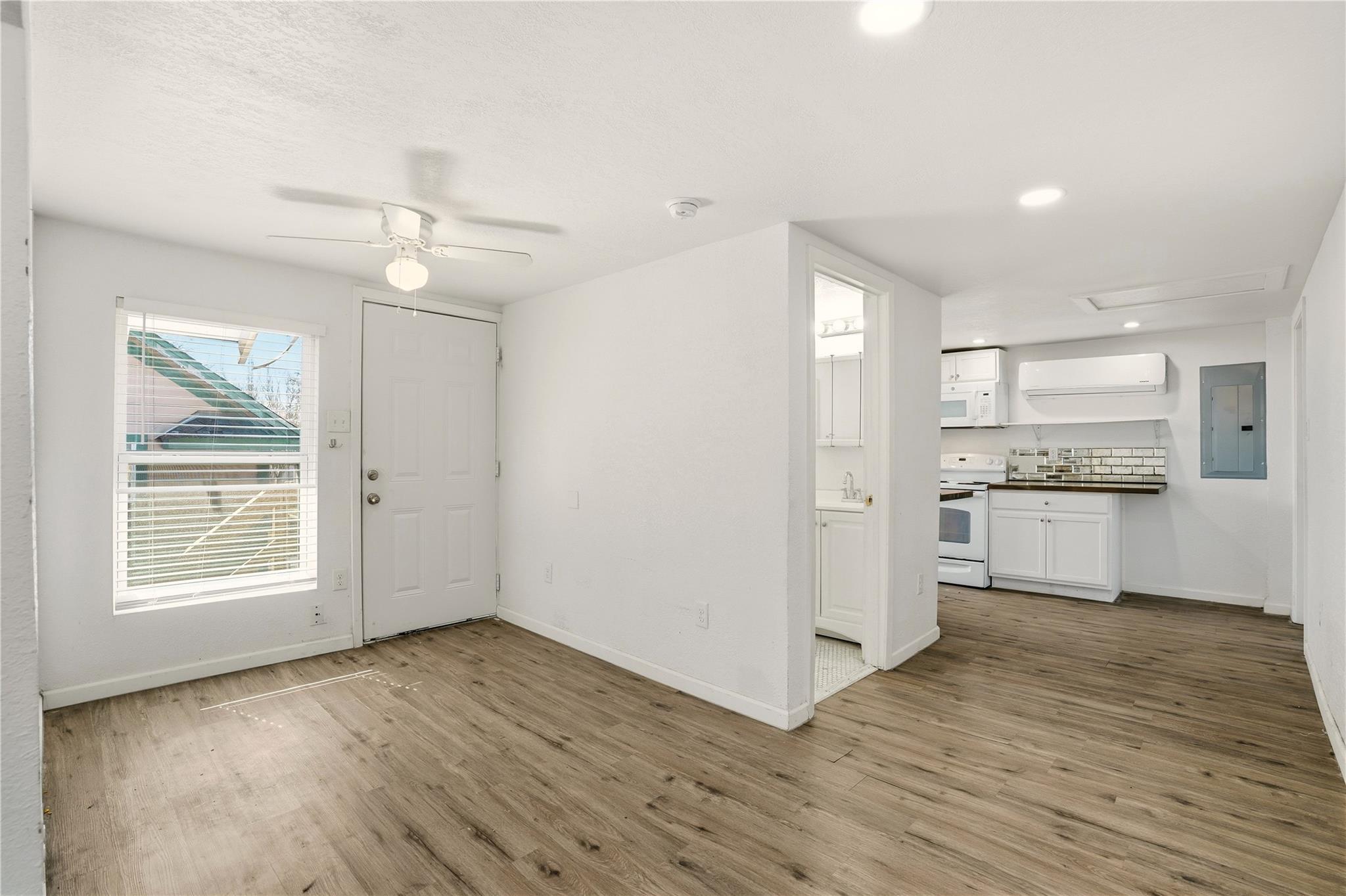 311 Castillo Avenue