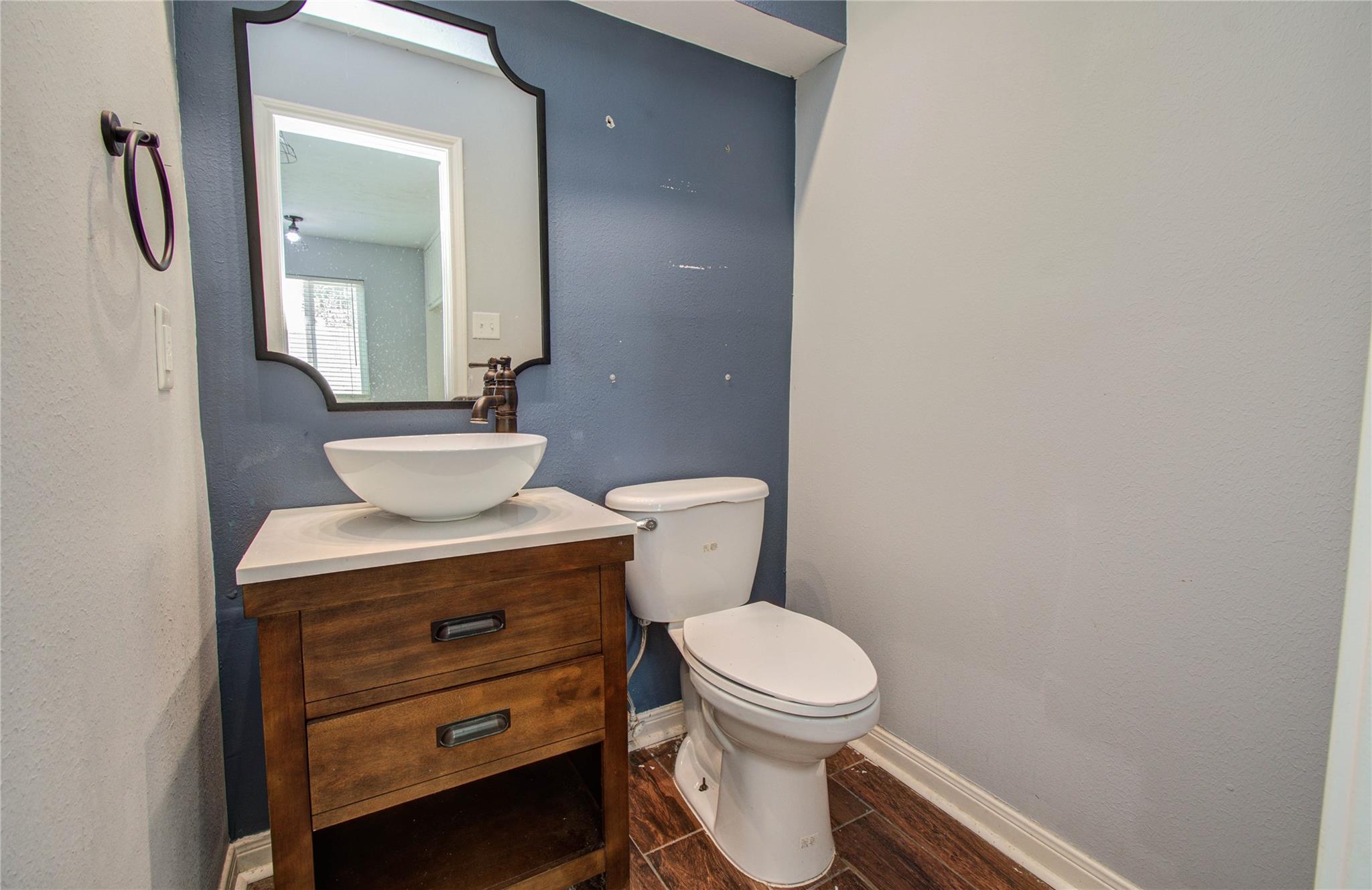 2114 Woodland Valley Drive