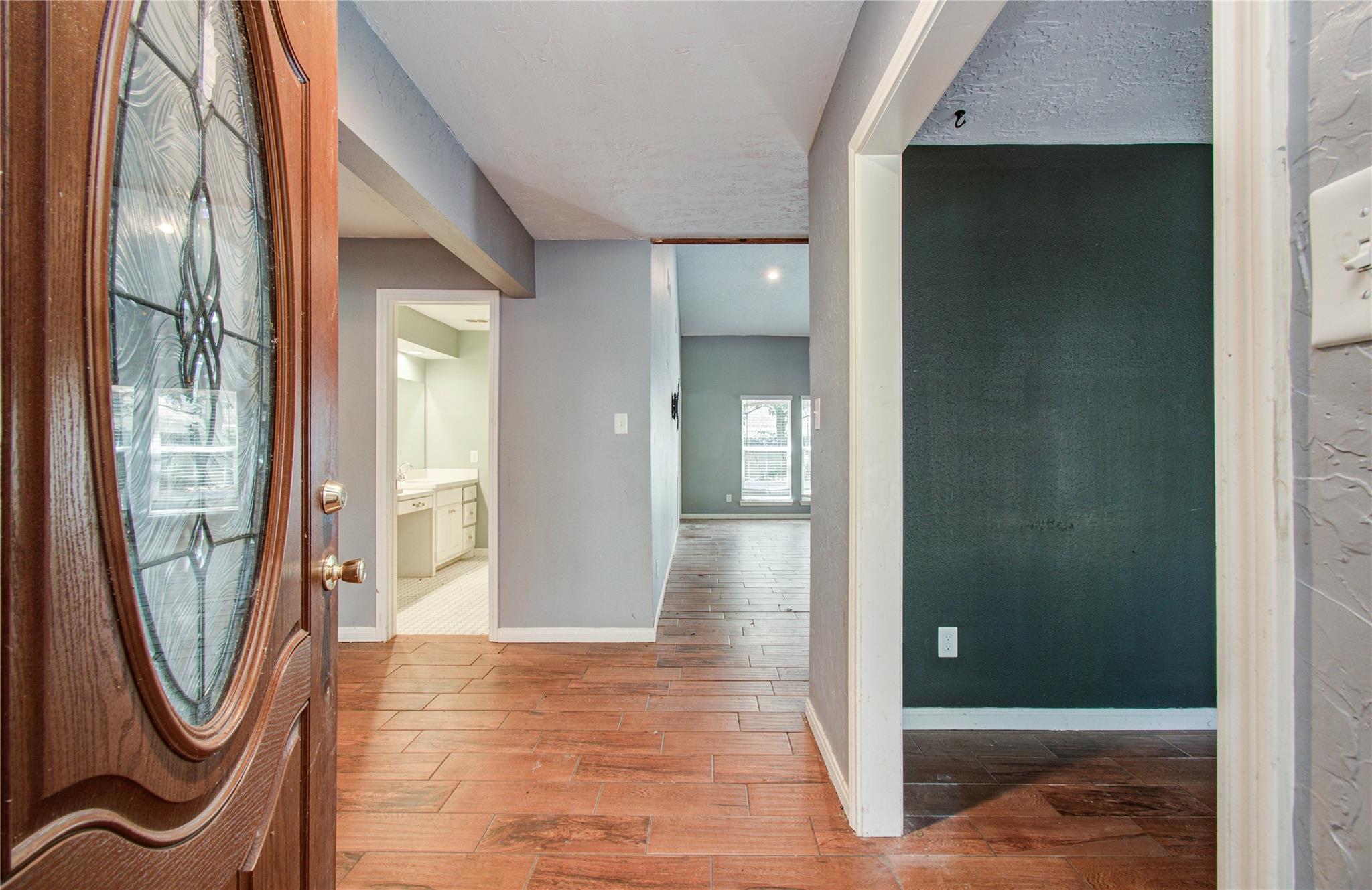 2114 Woodland Valley Drive