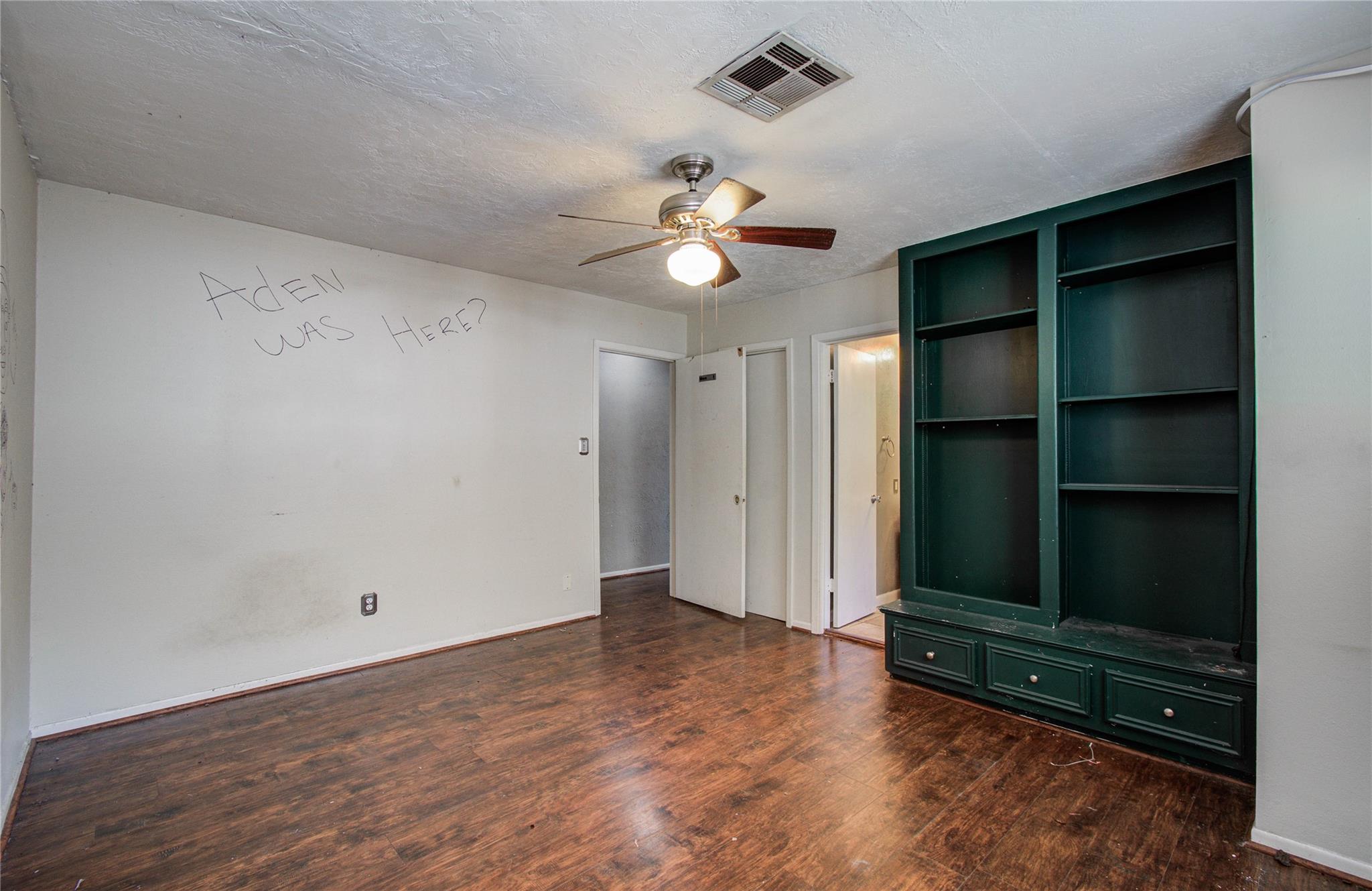 2114 Woodland Valley Drive