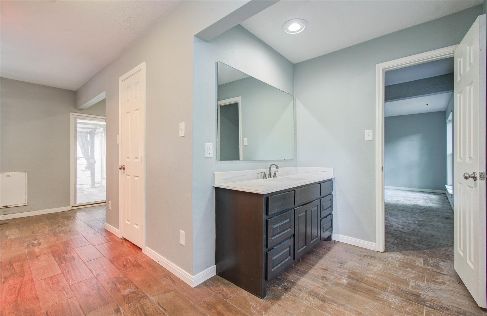 2114 Woodland Valley Drive