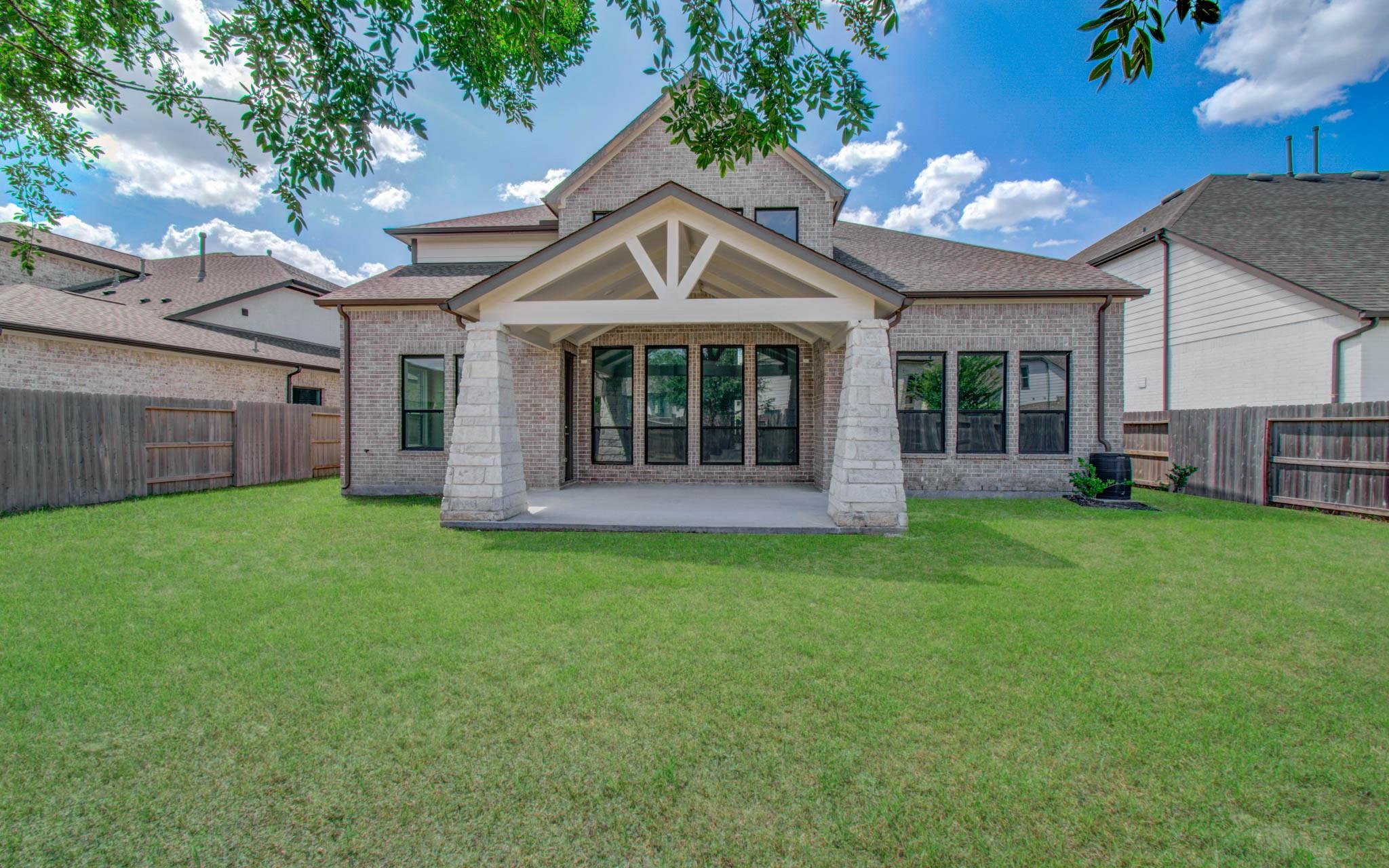 15108 Botanical Garden Drive
