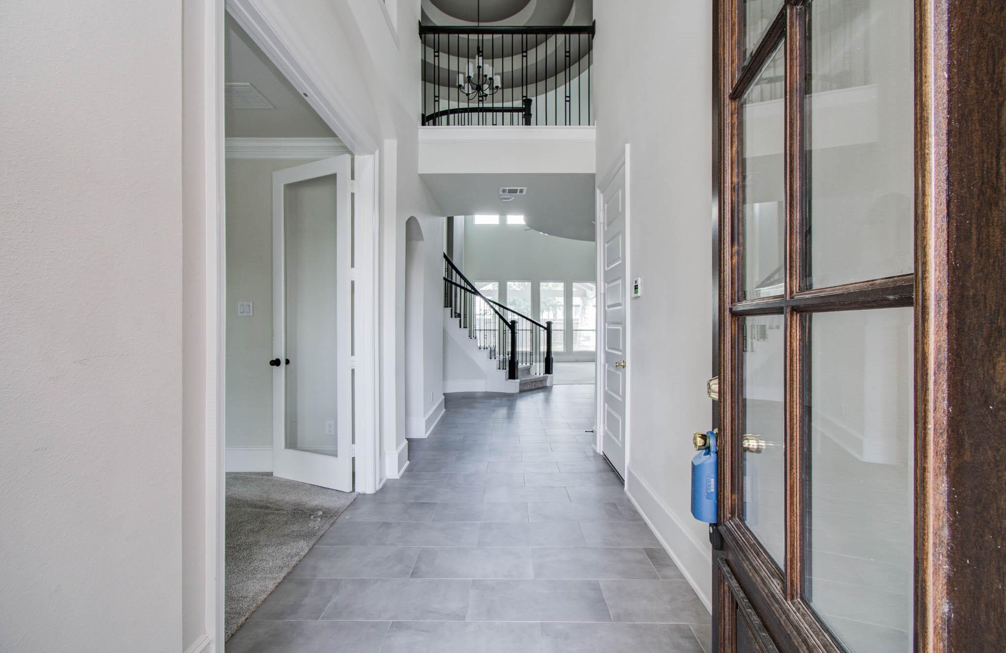 15108 Botanical Garden Drive
