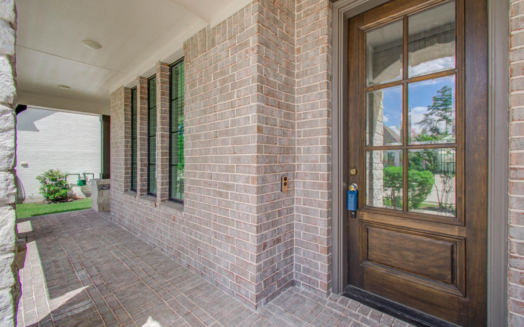15108 Botanical Garden Drive