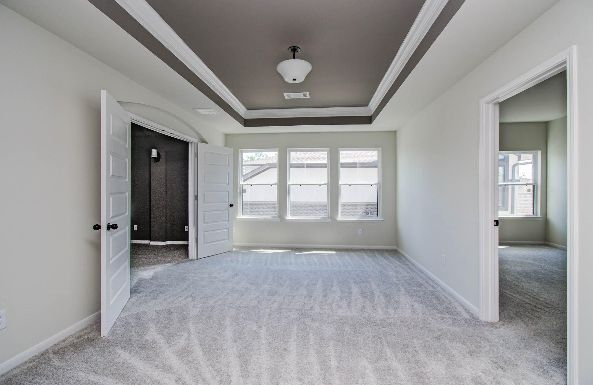 15108 Botanical Garden Drive