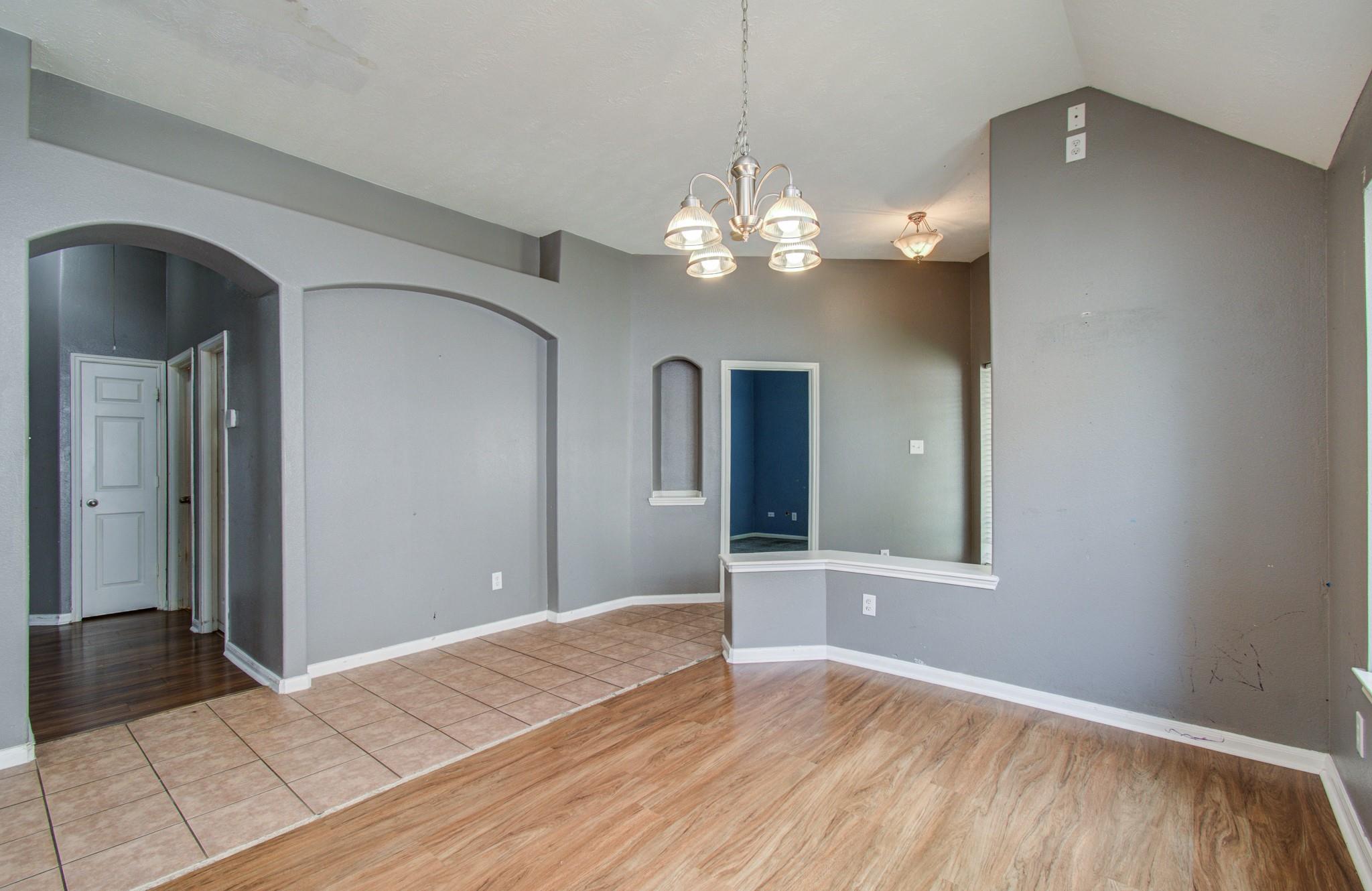 21606 Kings Bend Drive