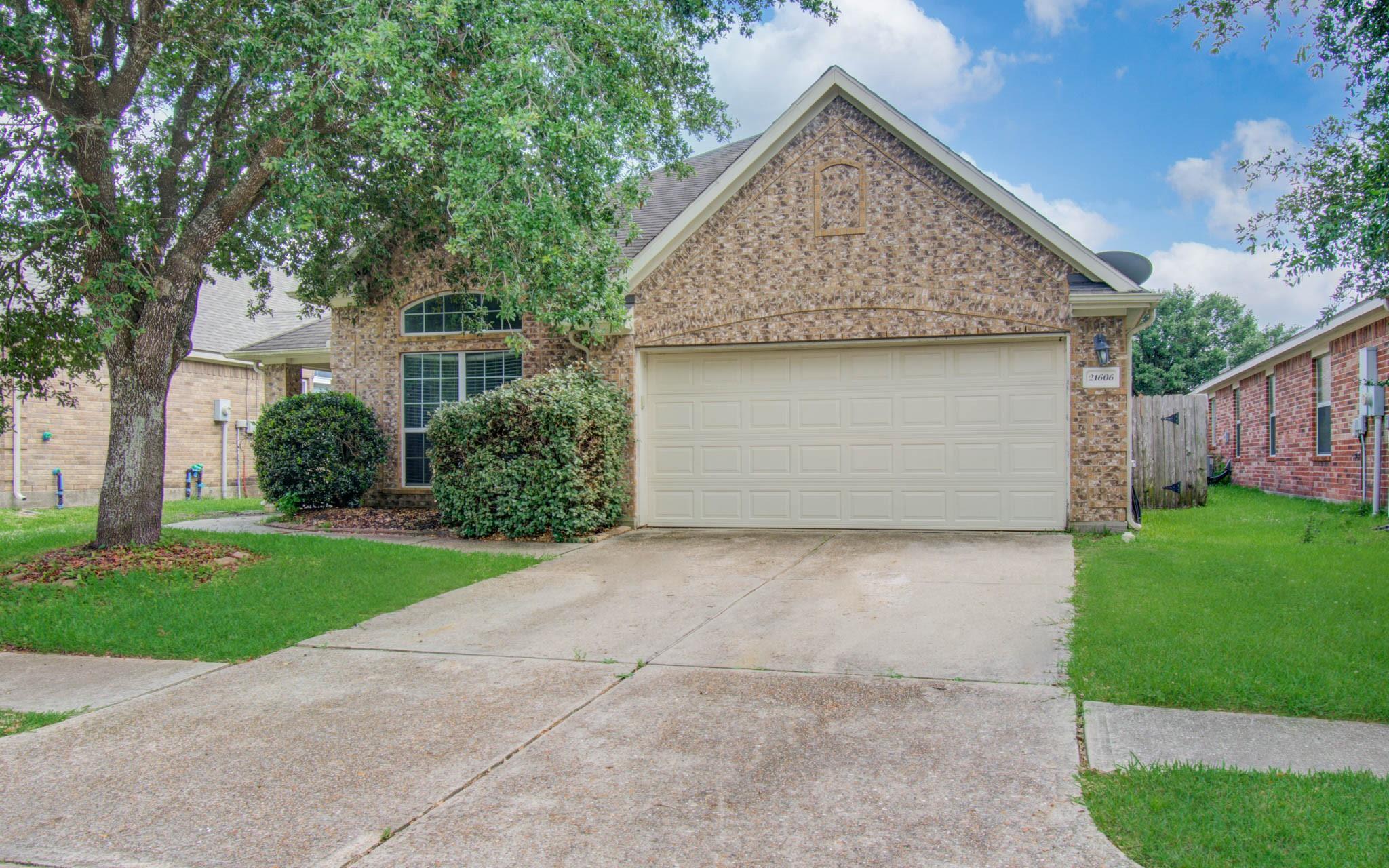 21606 Kings Bend Drive