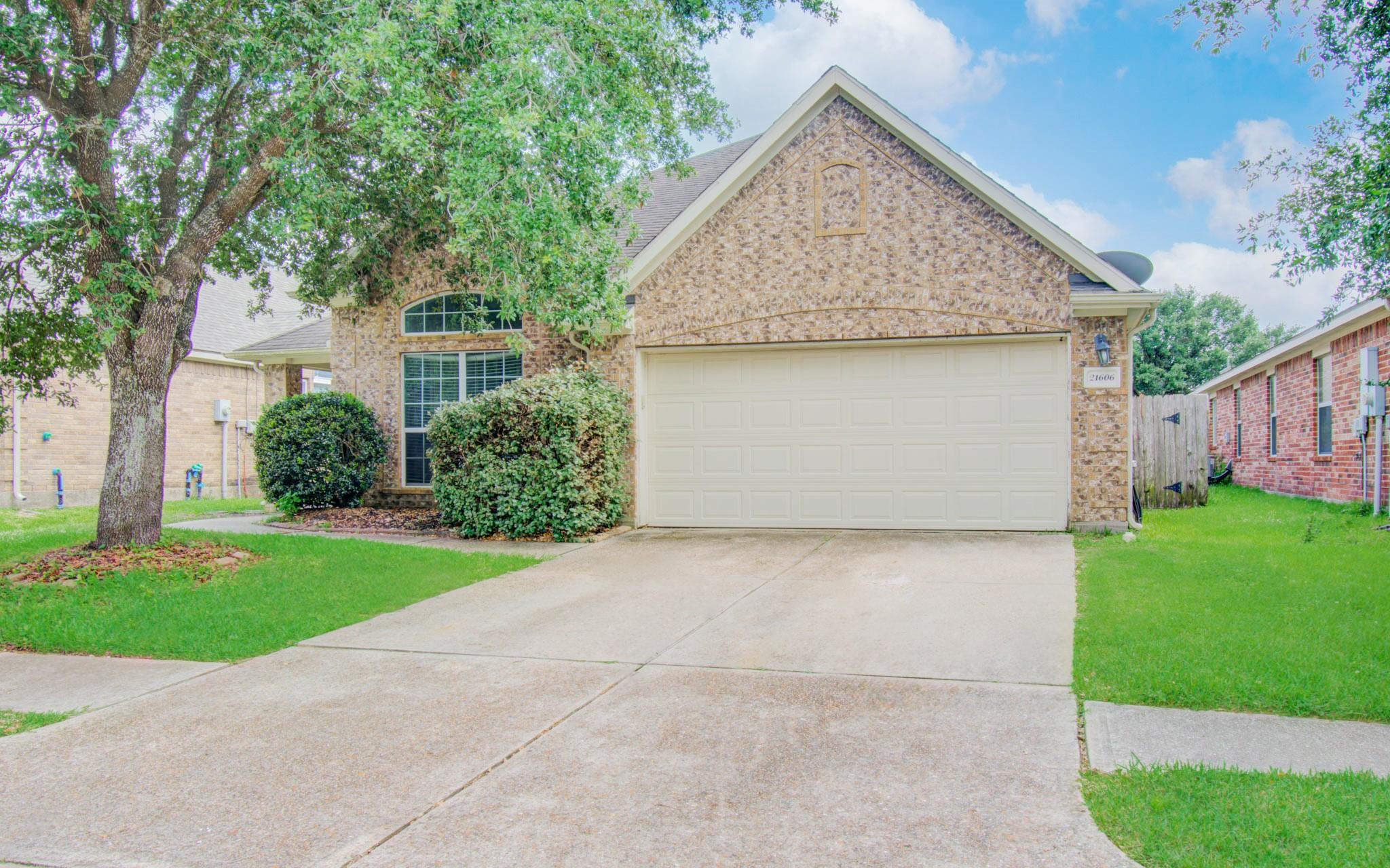 21606 Kings Bend Drive