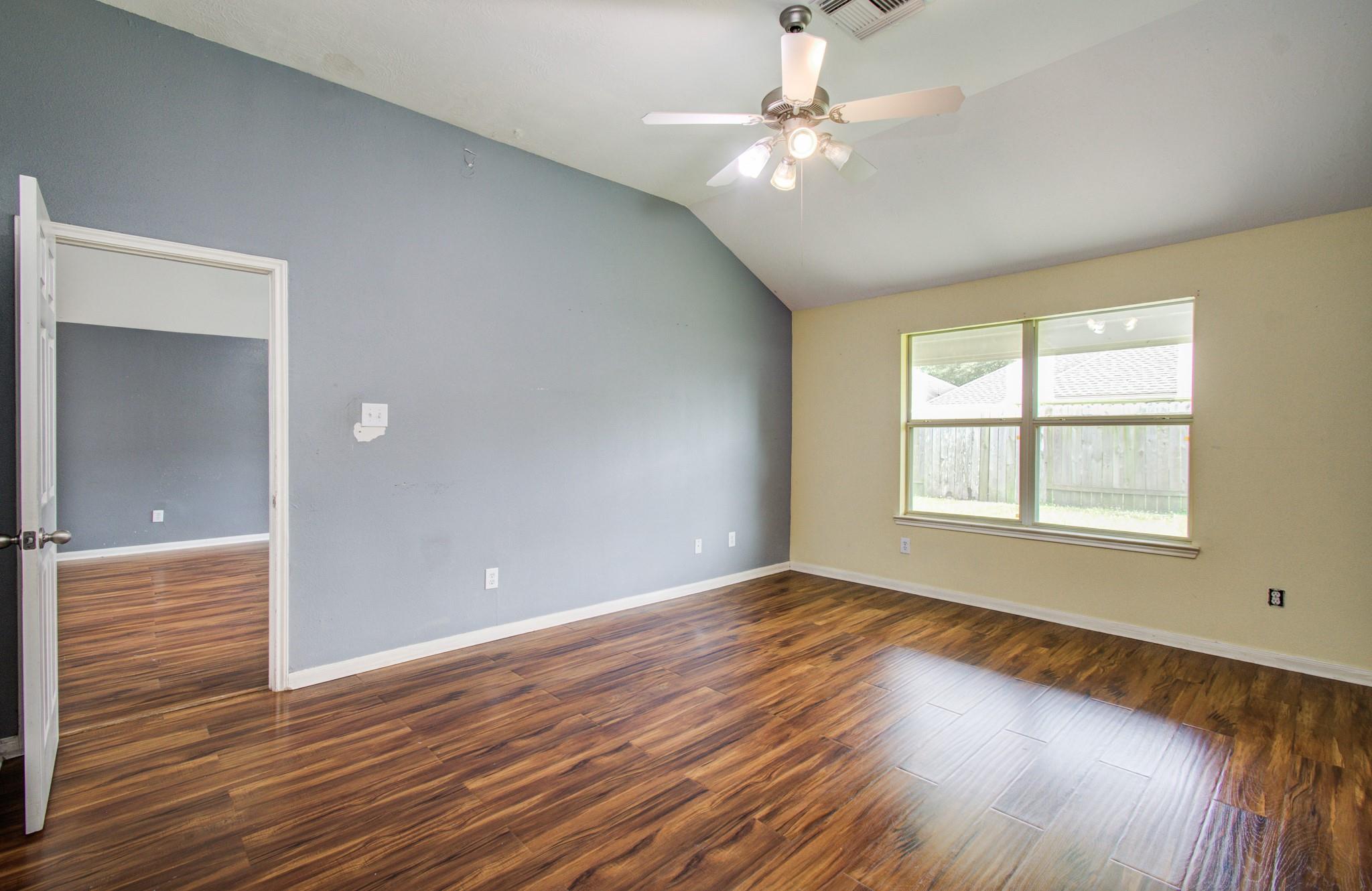 21606 Kings Bend Drive