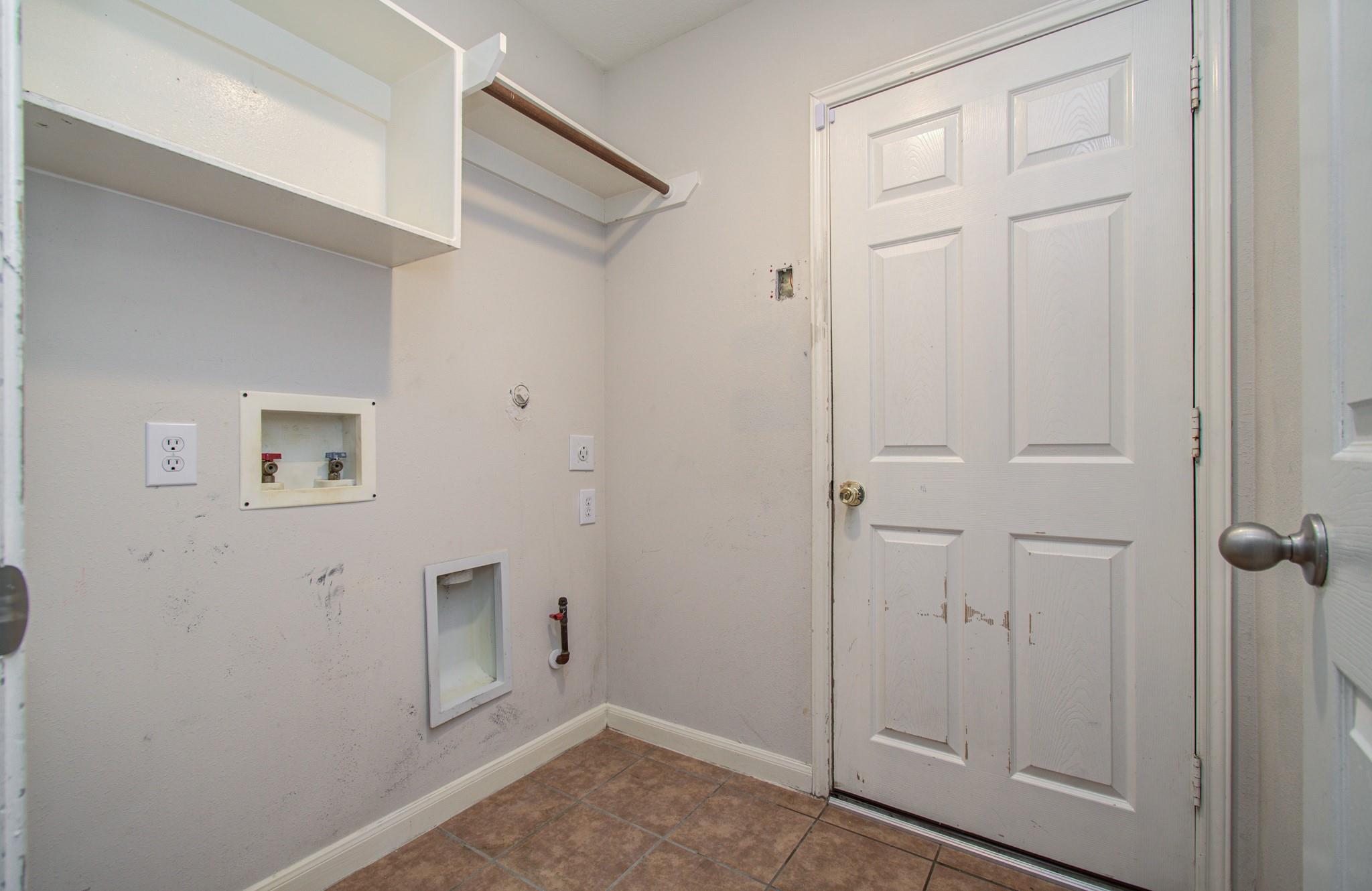 21606 Kings Bend Drive