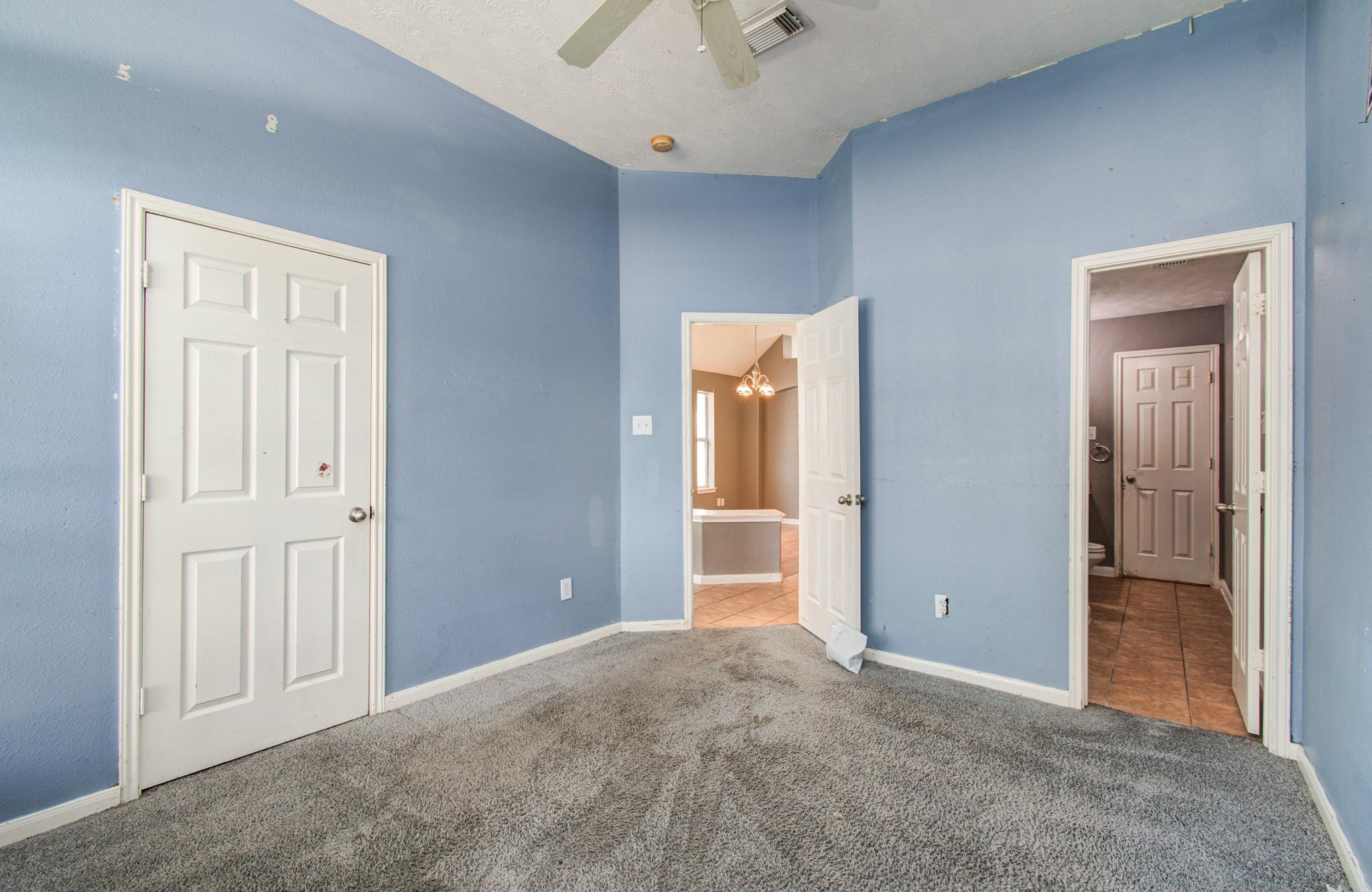 21606 Kings Bend Drive