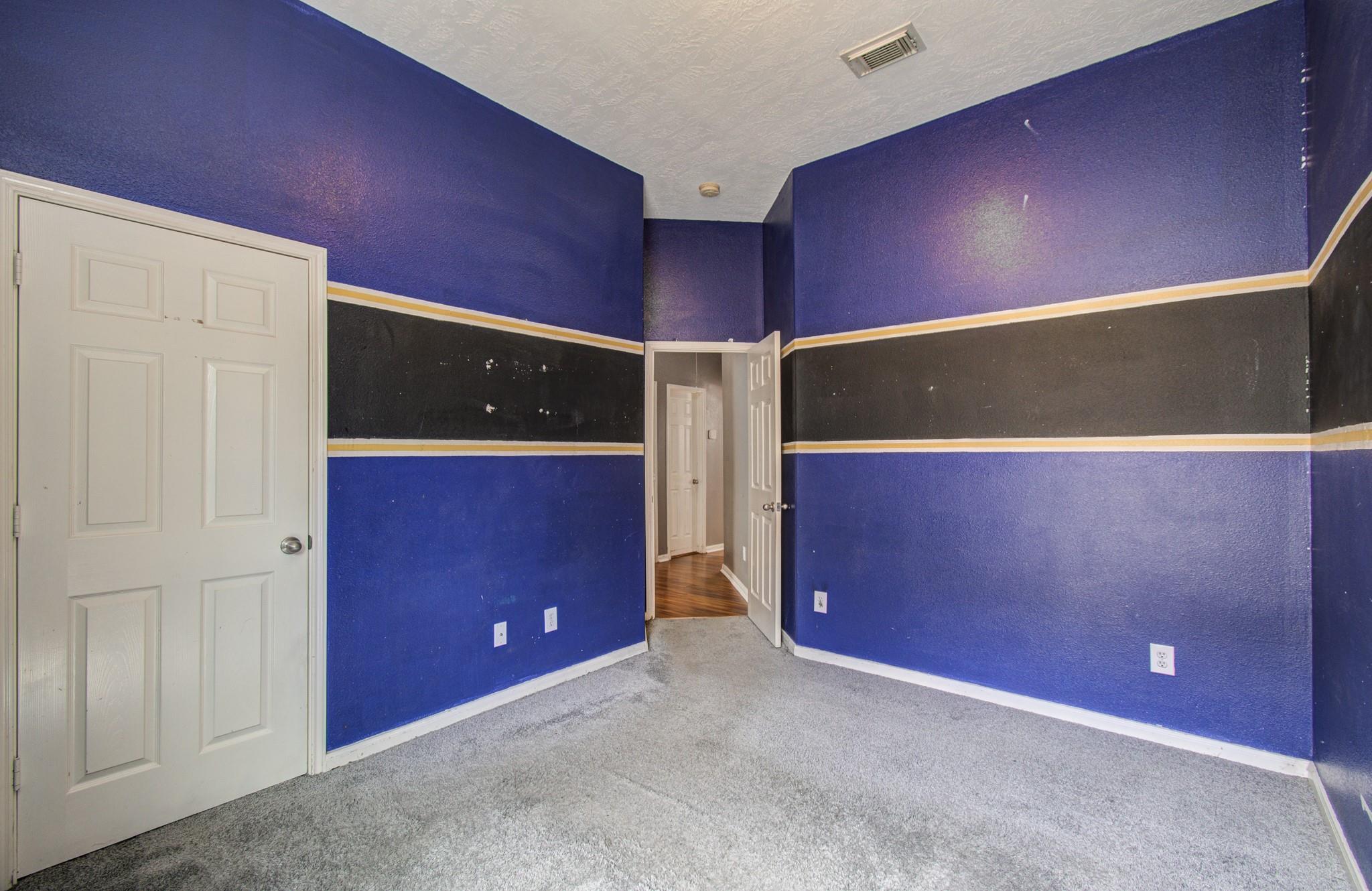 21606 Kings Bend Drive