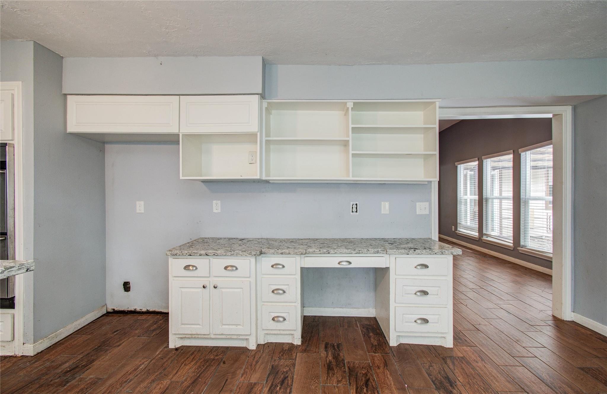 2114 Woodland Valley Drive