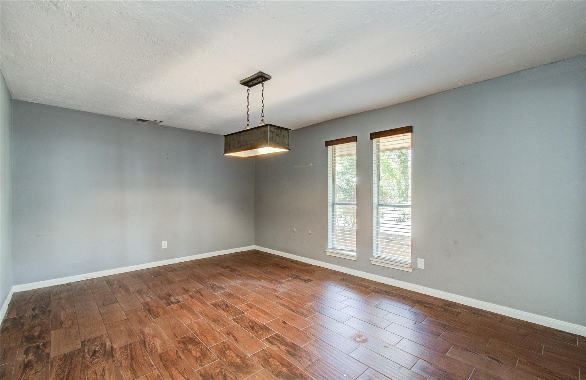 2114 Woodland Valley Drive