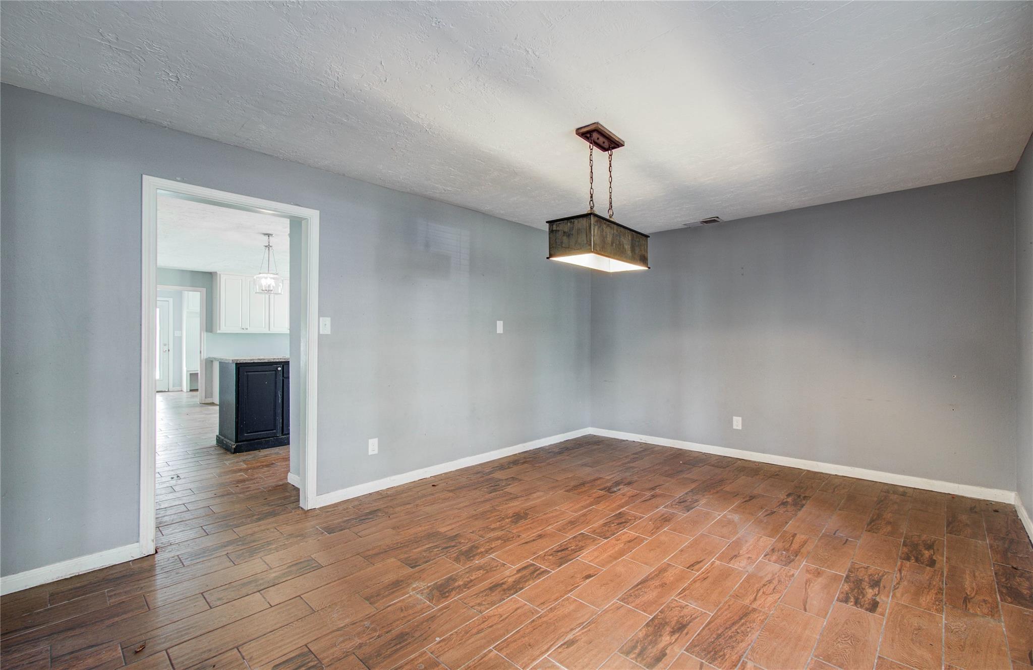 2114 Woodland Valley Drive