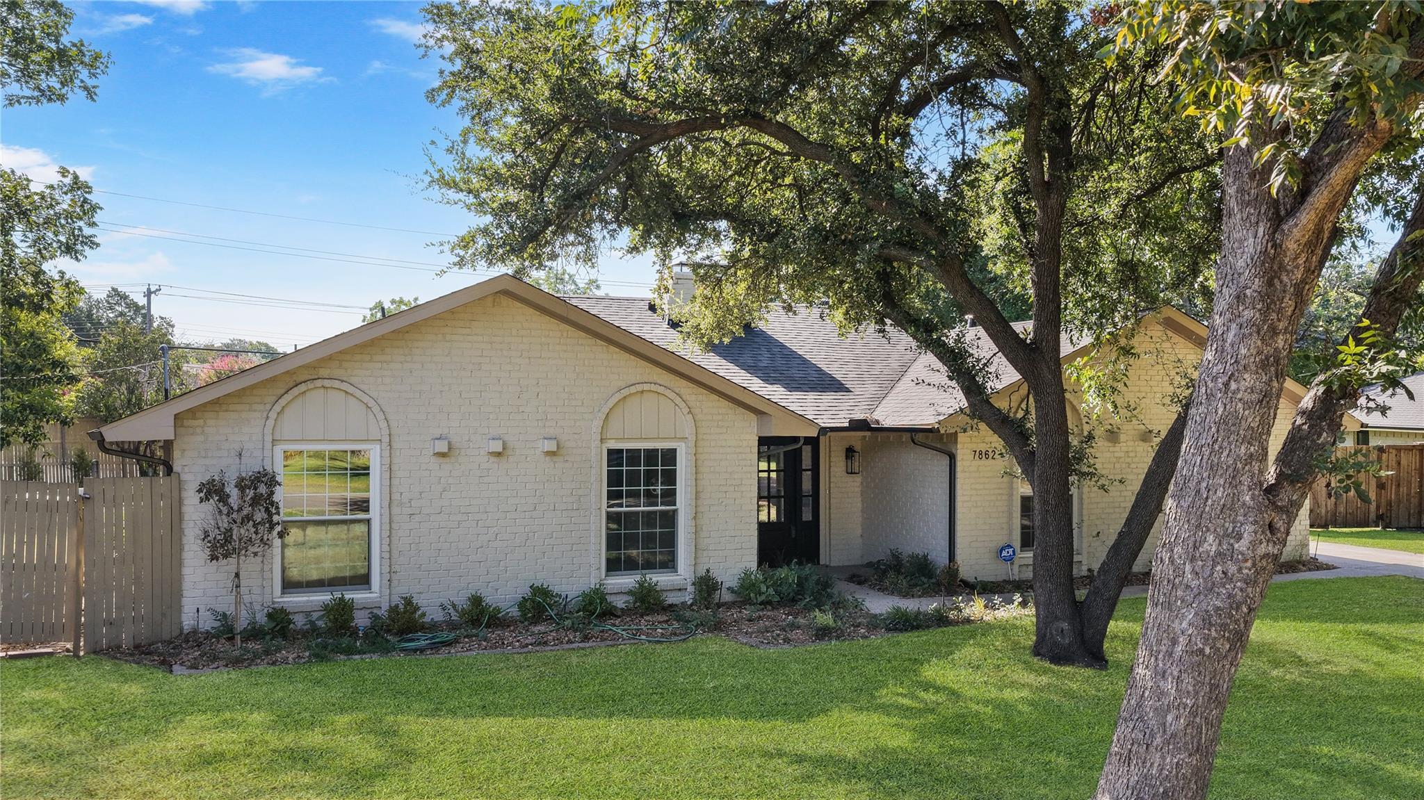 7862 La Verdura Drive