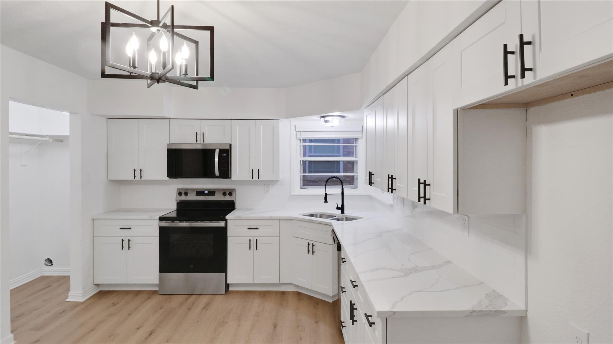 3016 Loganwood Drive