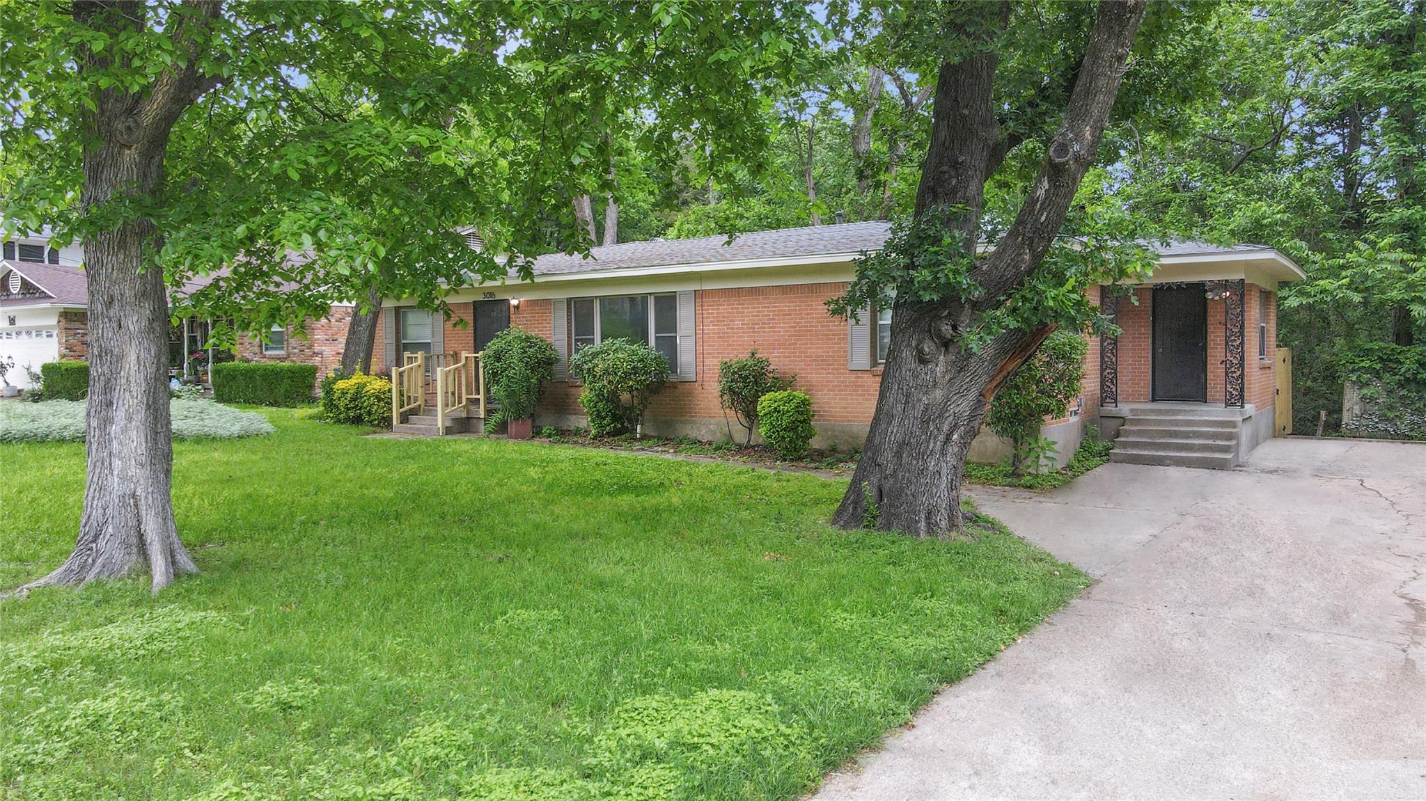 3016 Loganwood Drive