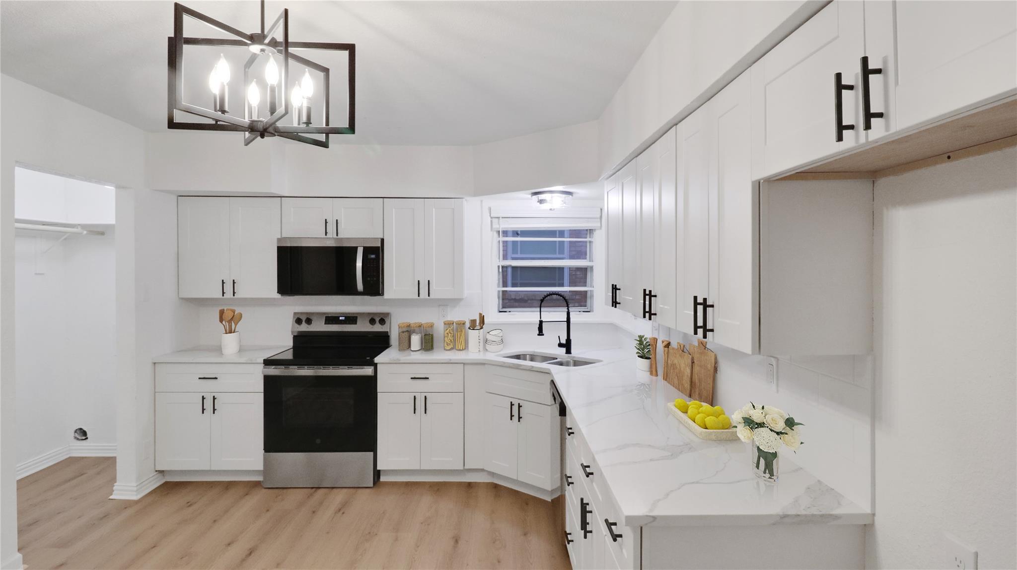 3016 Loganwood Drive