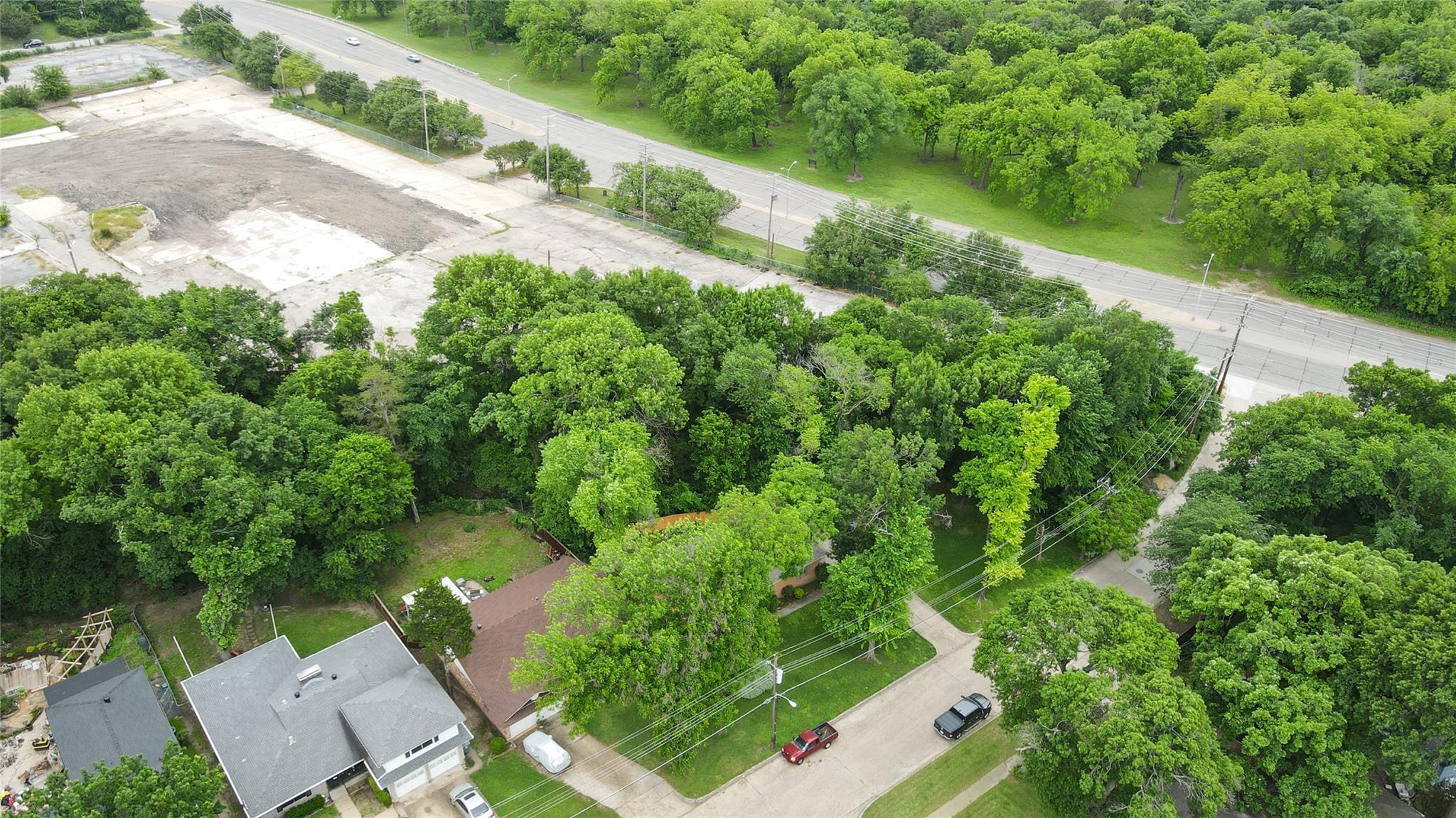 3016 Loganwood Drive