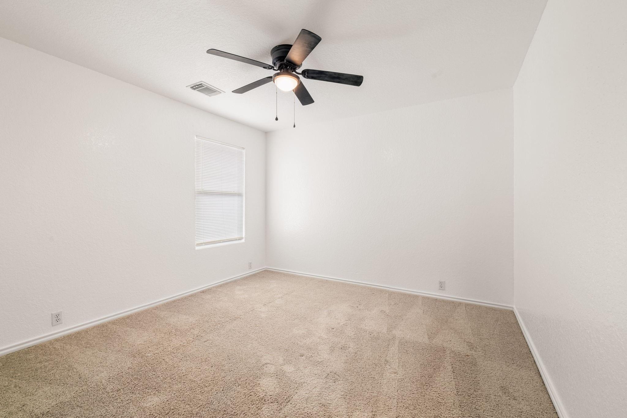 9027 Timber Laurel